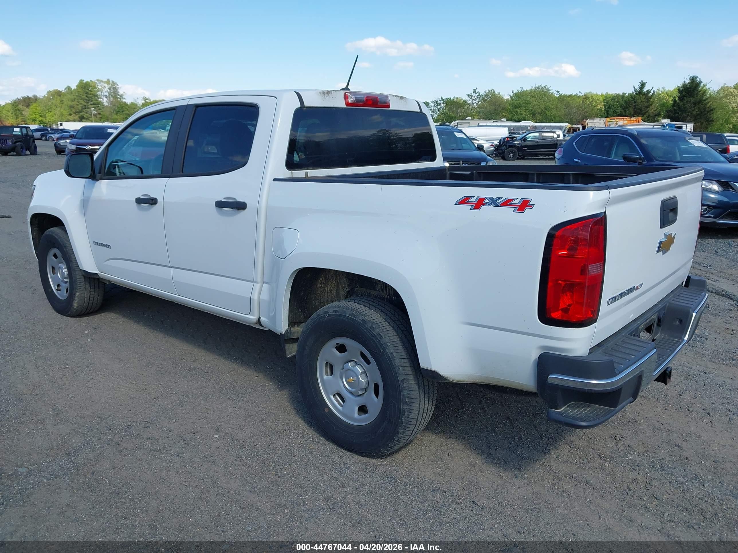 CHEVROLET COLORADO image 3