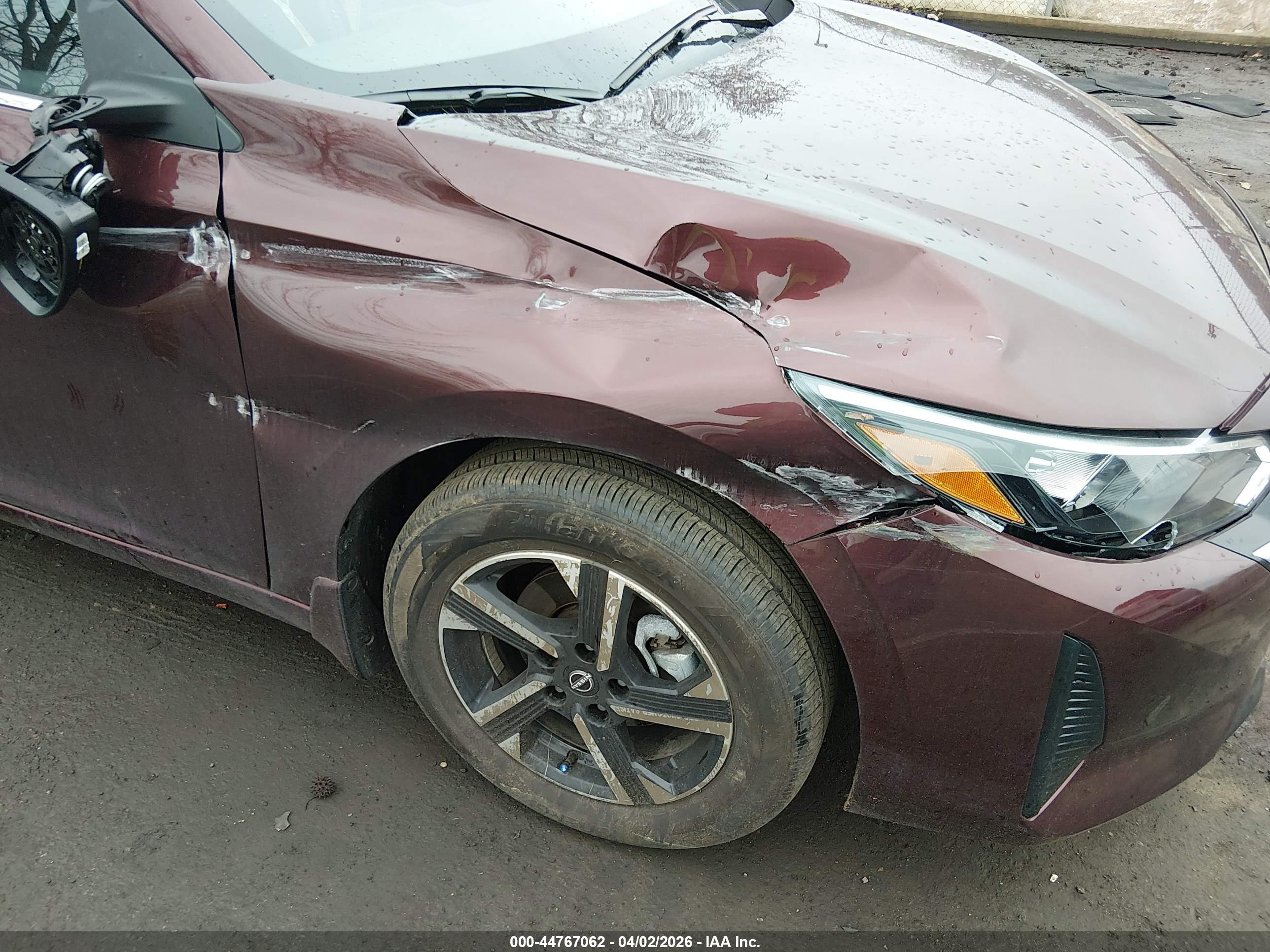 NISSAN SENTRA image 6