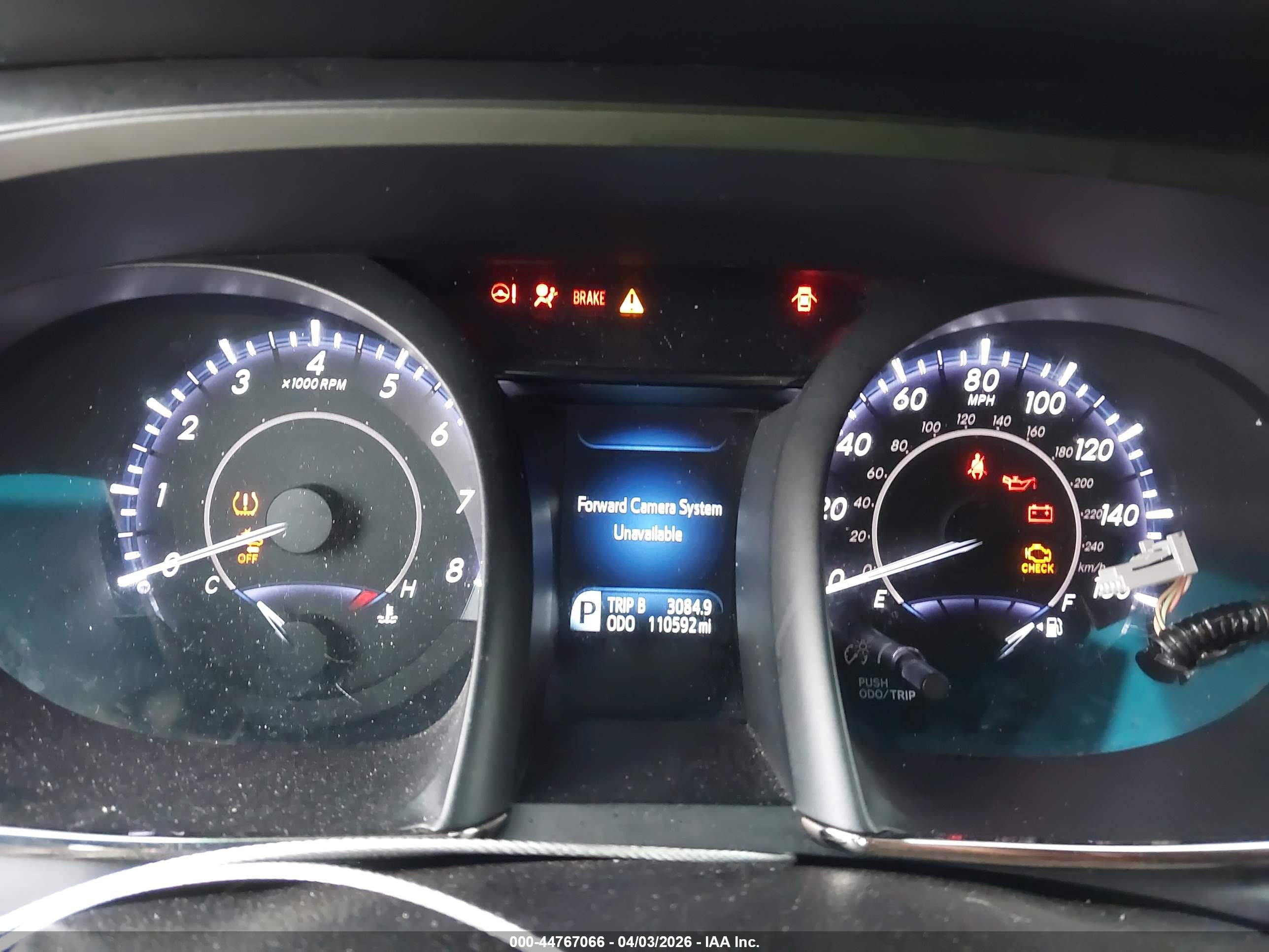 TOYOTA AVALON image 7