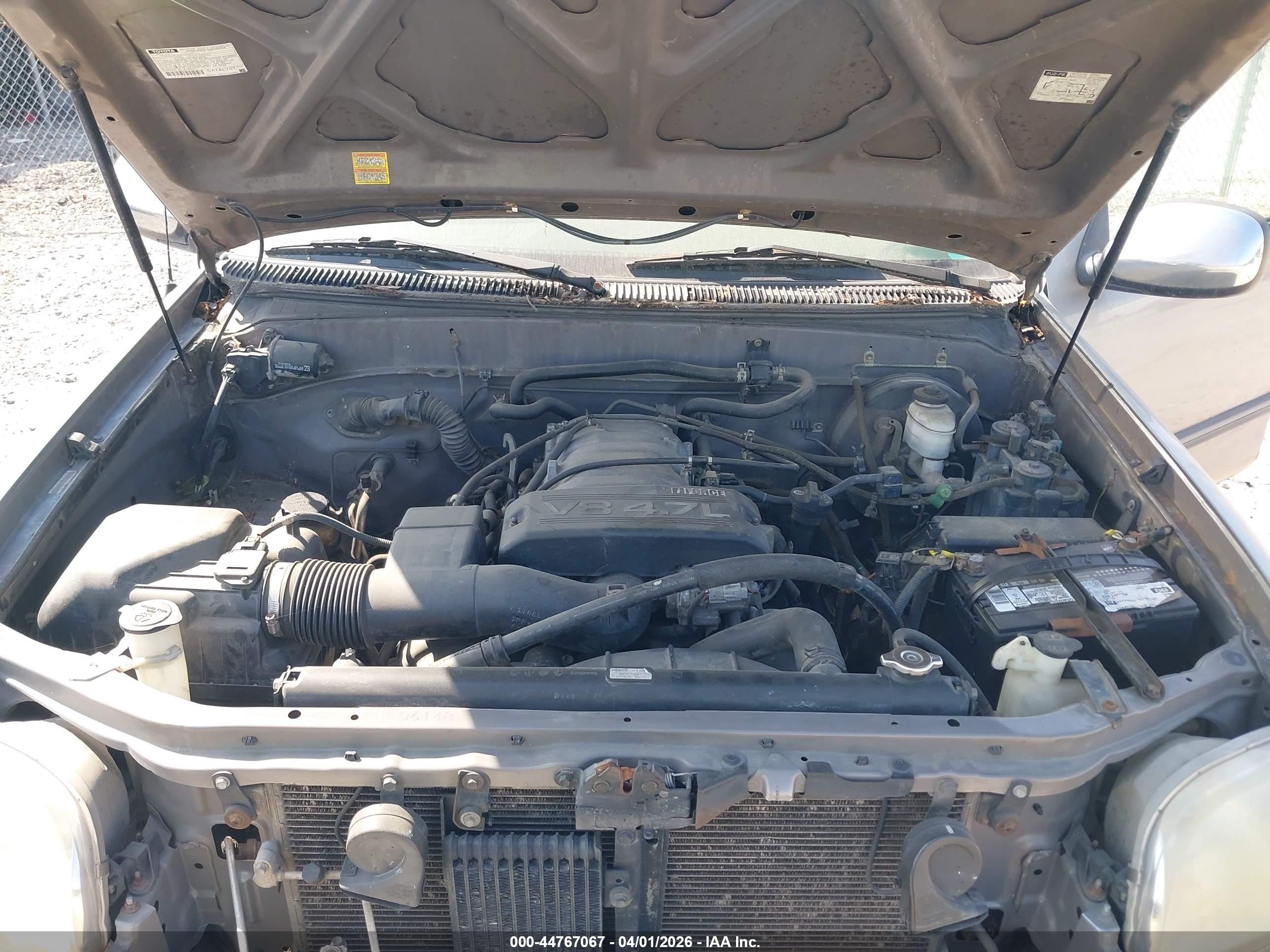 TOYOTA TUNDRA image 10