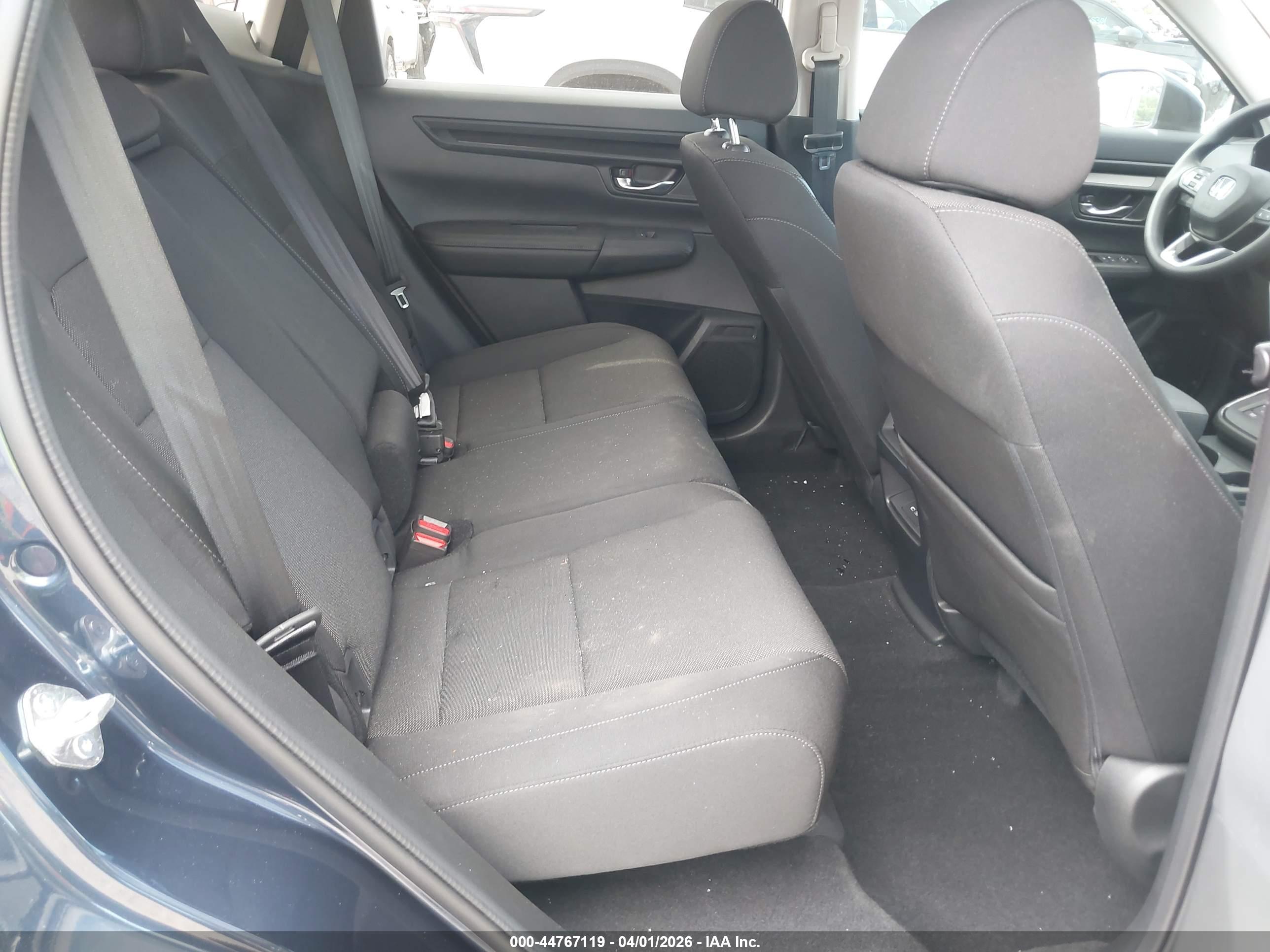 HONDA CR-V image 8