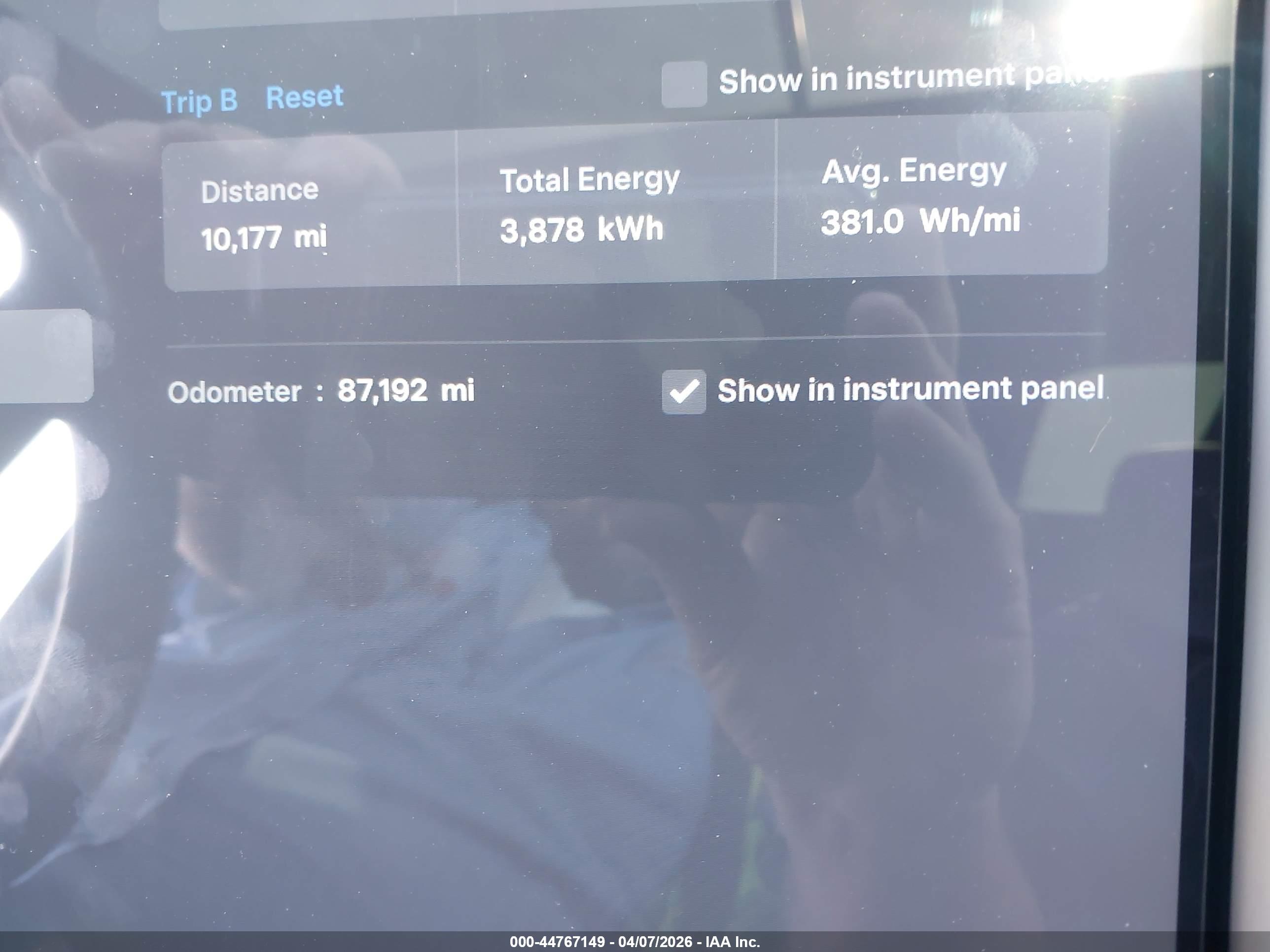 TESLA MODEL image 7