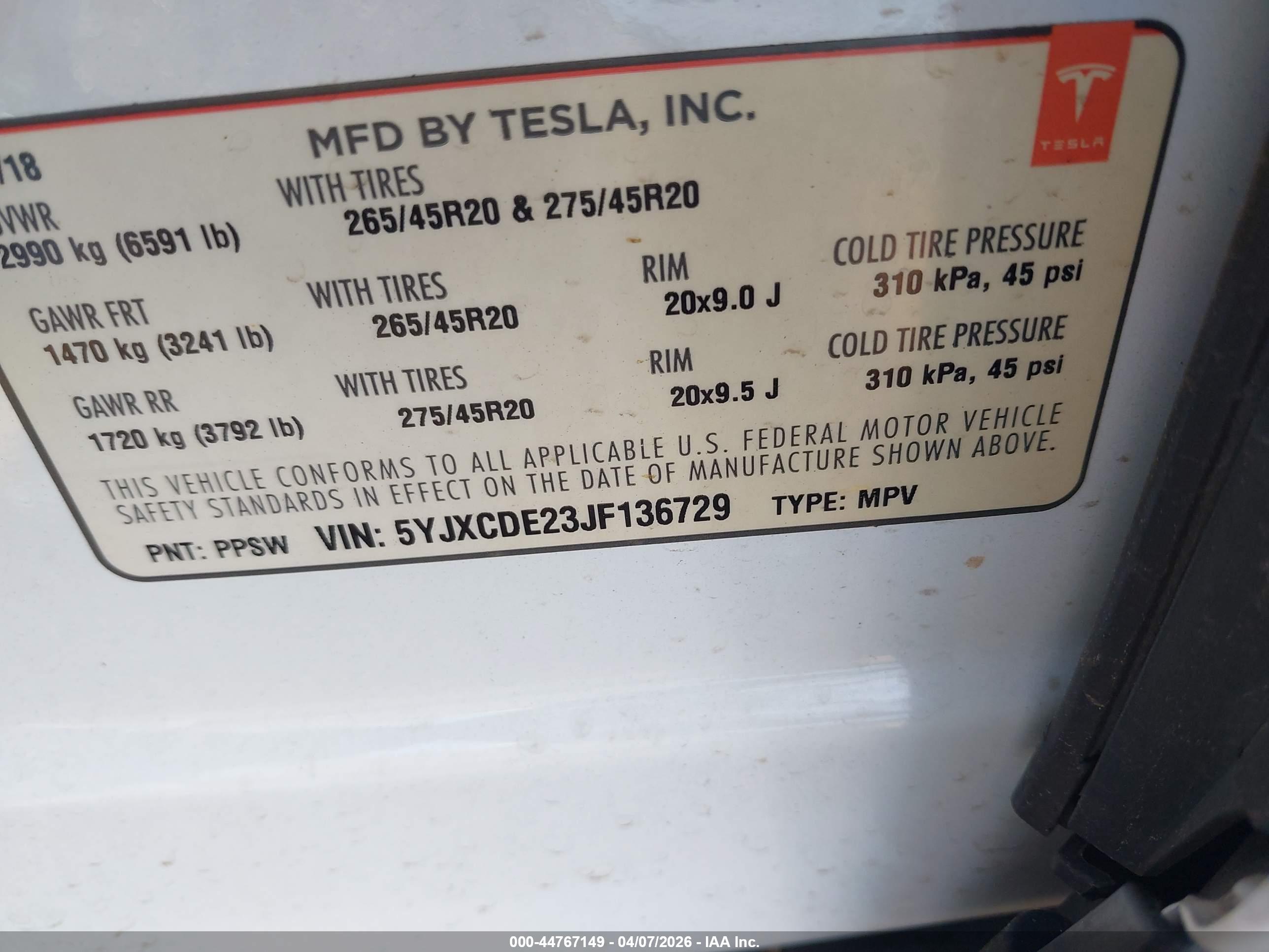 TESLA MODEL image 9