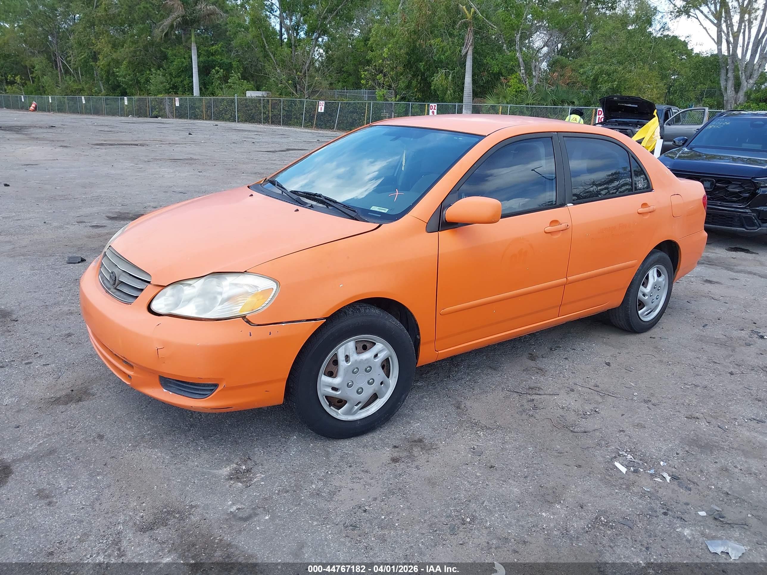 TOYOTA COROLLA image 2
