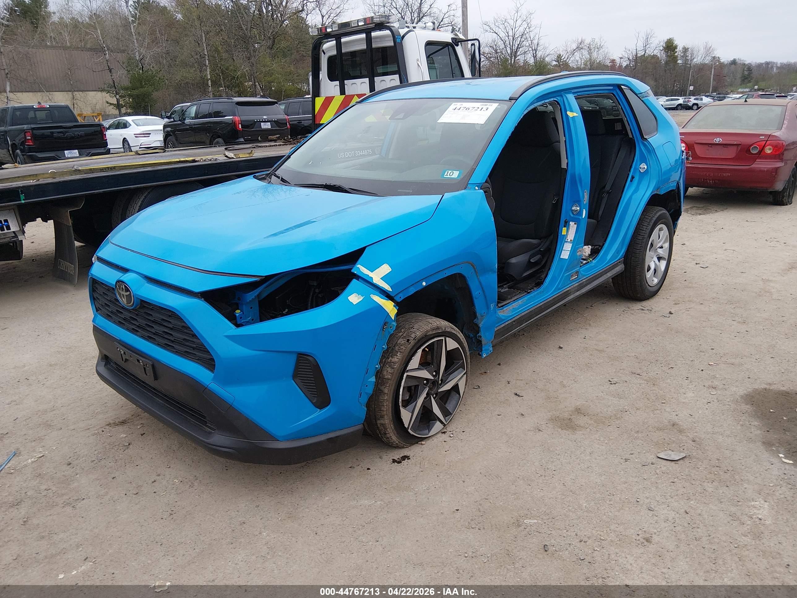 TOYOTA RAV4 image 2