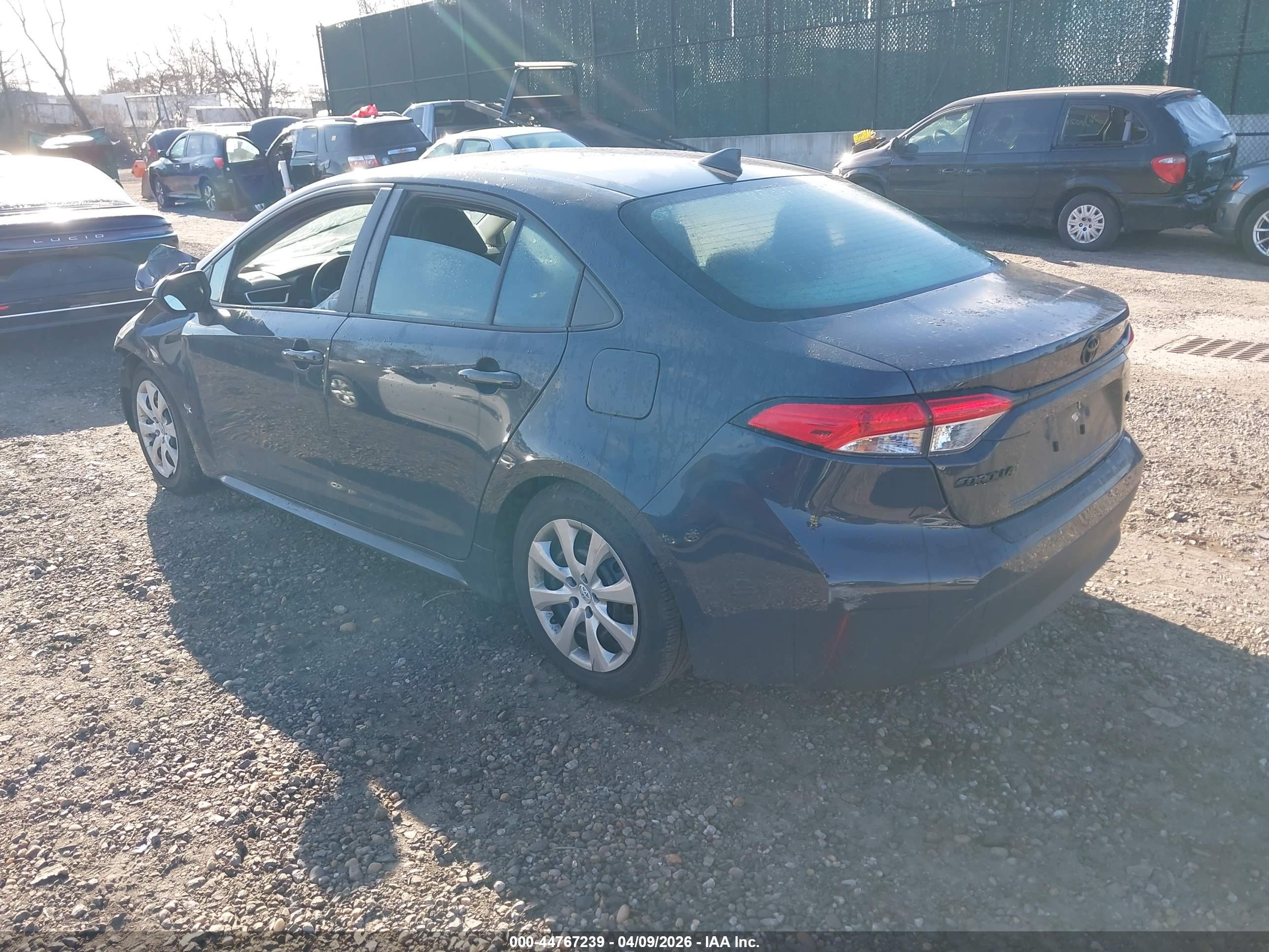 TOYOTA COROLLA image 3