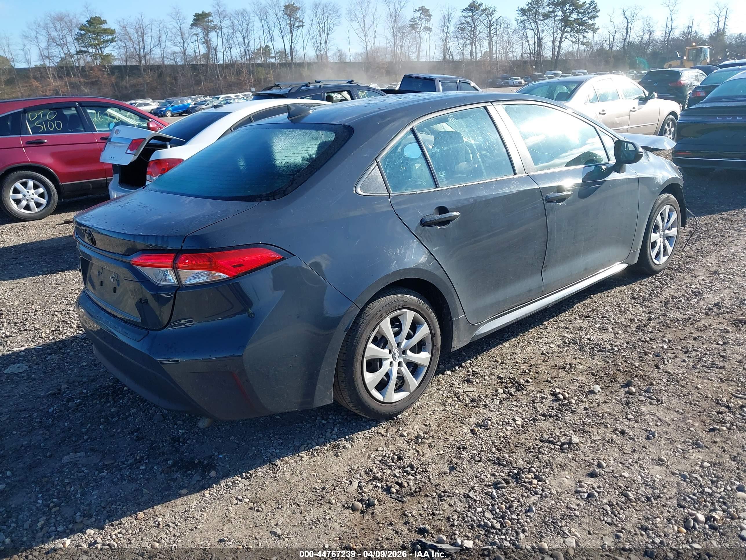 TOYOTA COROLLA image 4