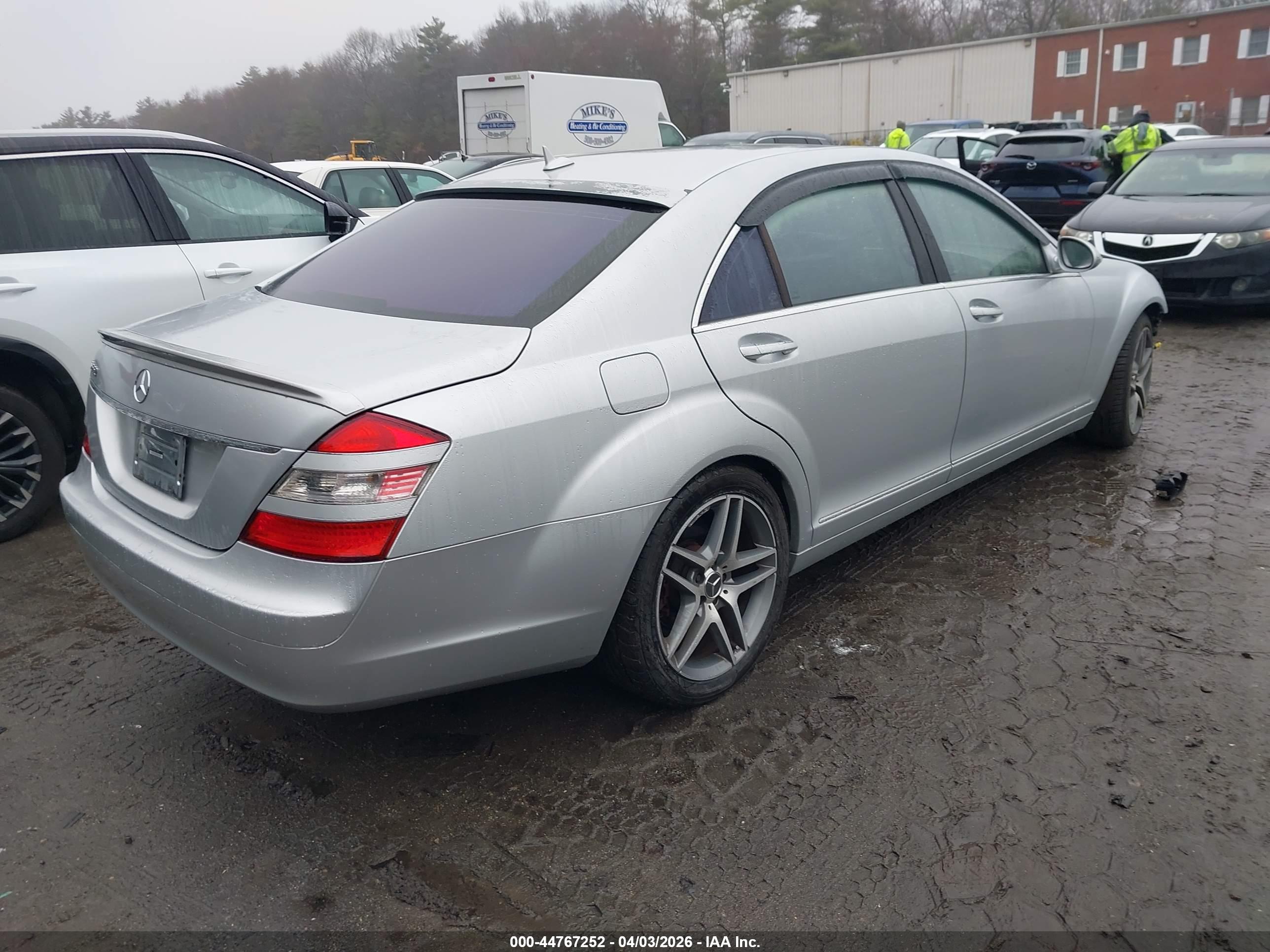 MERCEDES-BENZ S image 4