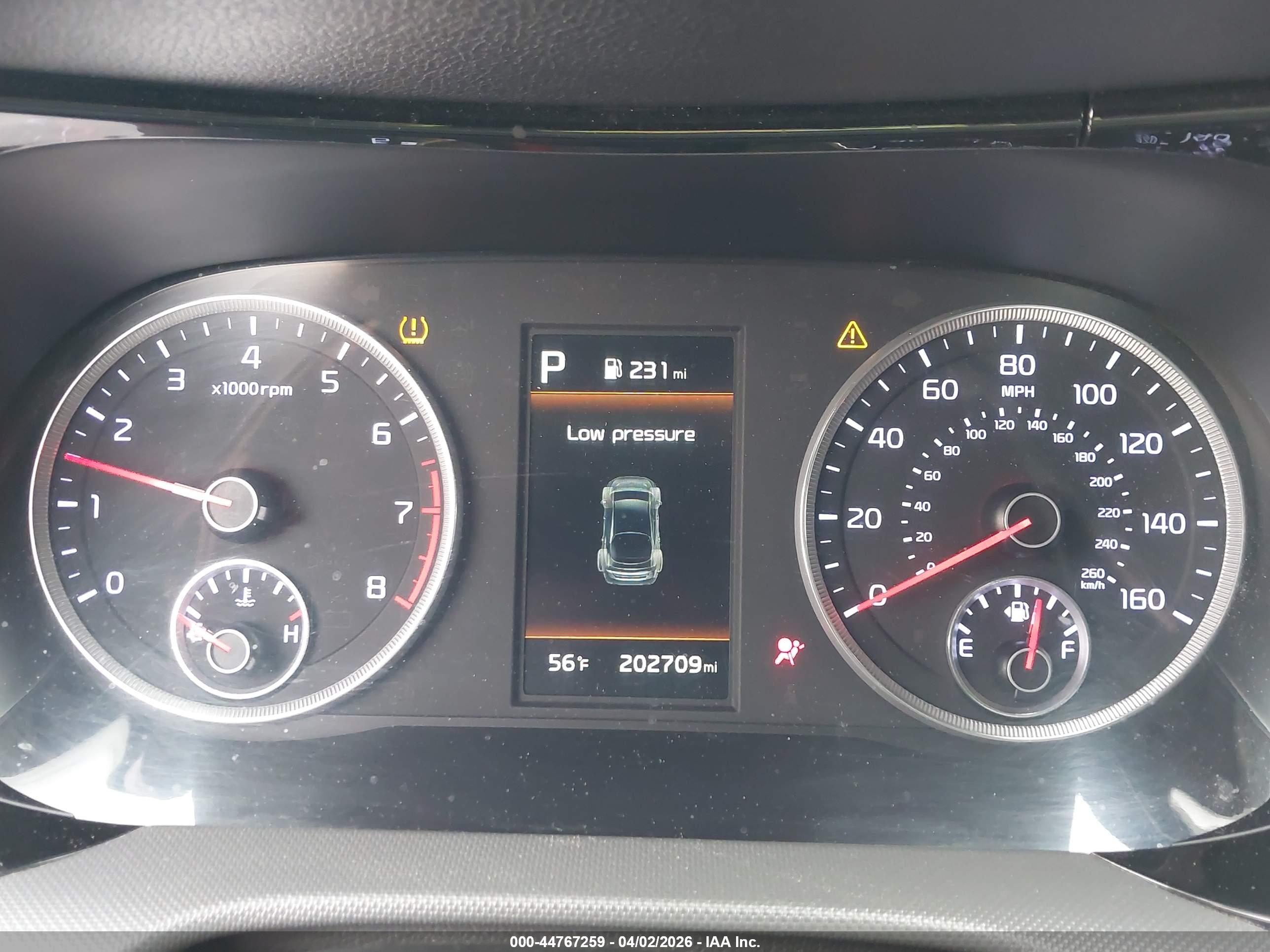 KIA K5 image 7