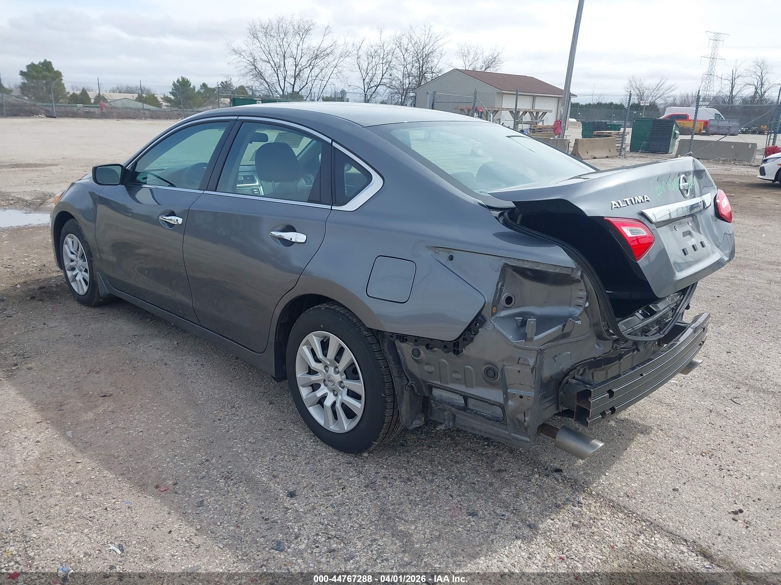 NISSAN ALTIMA image 3
