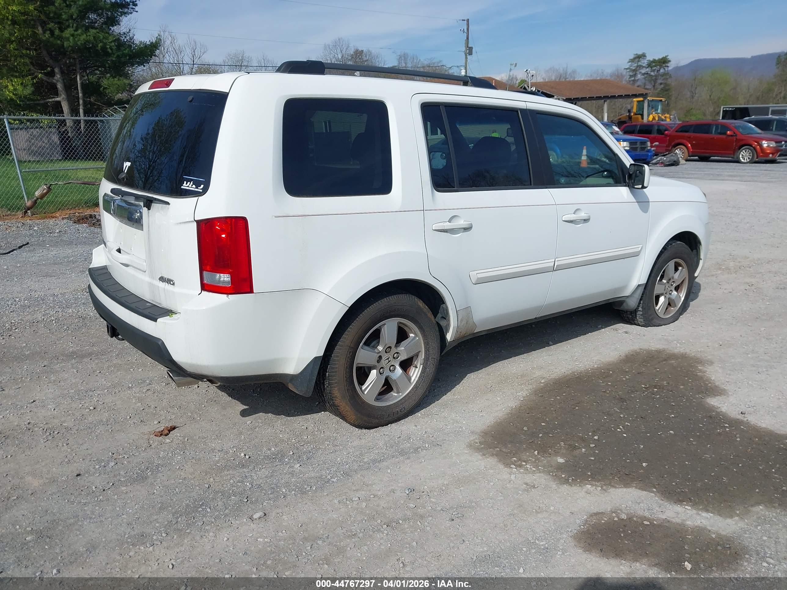 HONDA PILOT image 4