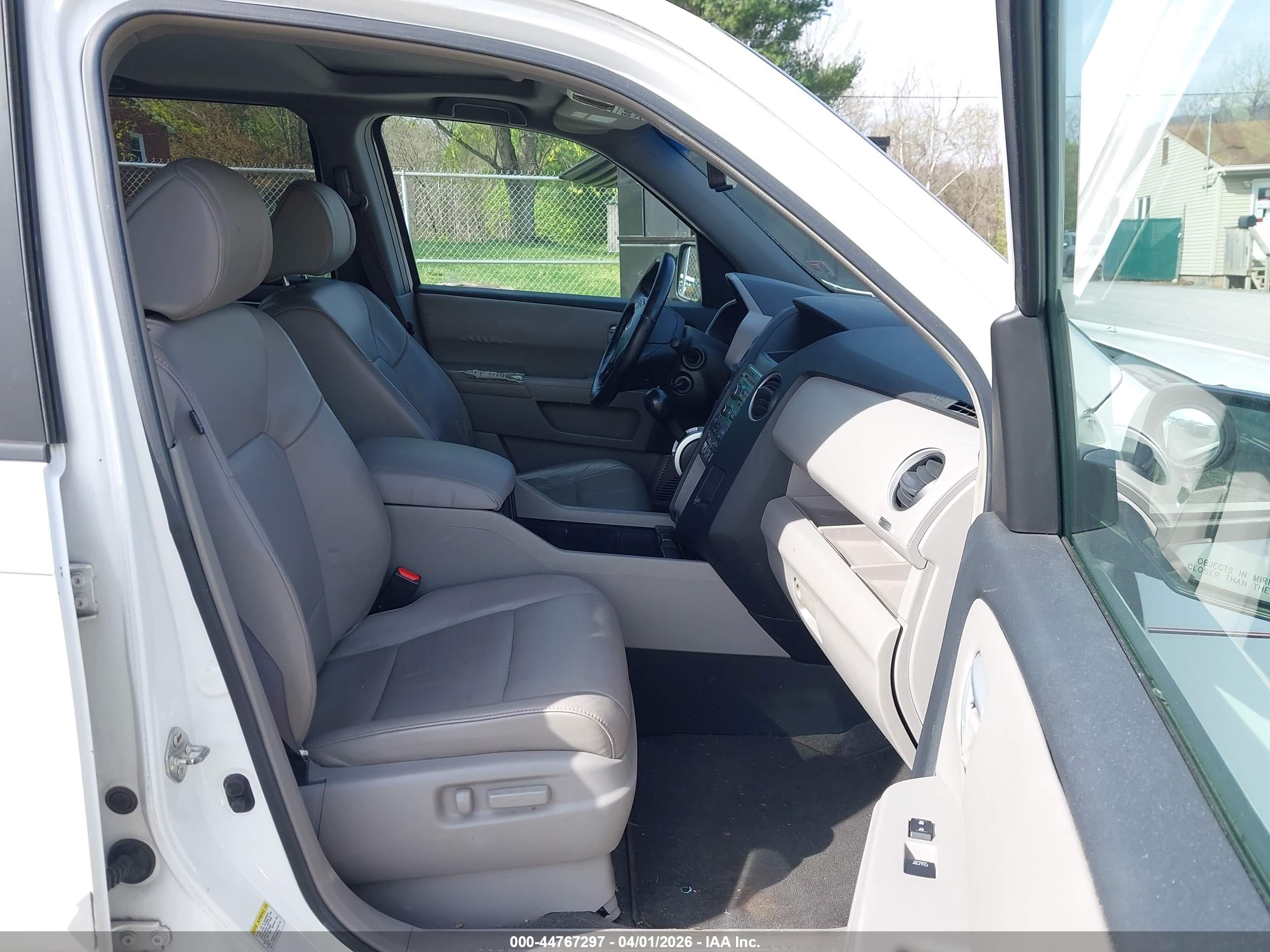 HONDA PILOT image 5