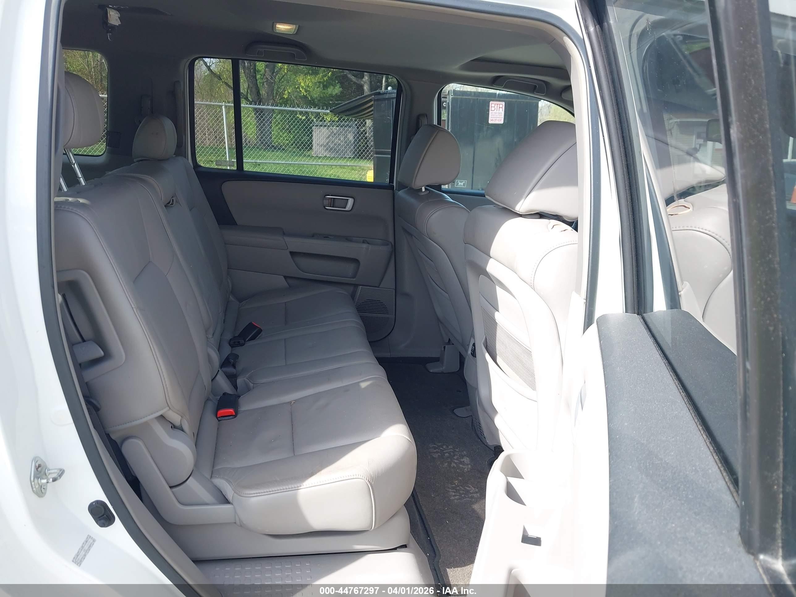 HONDA PILOT image 8