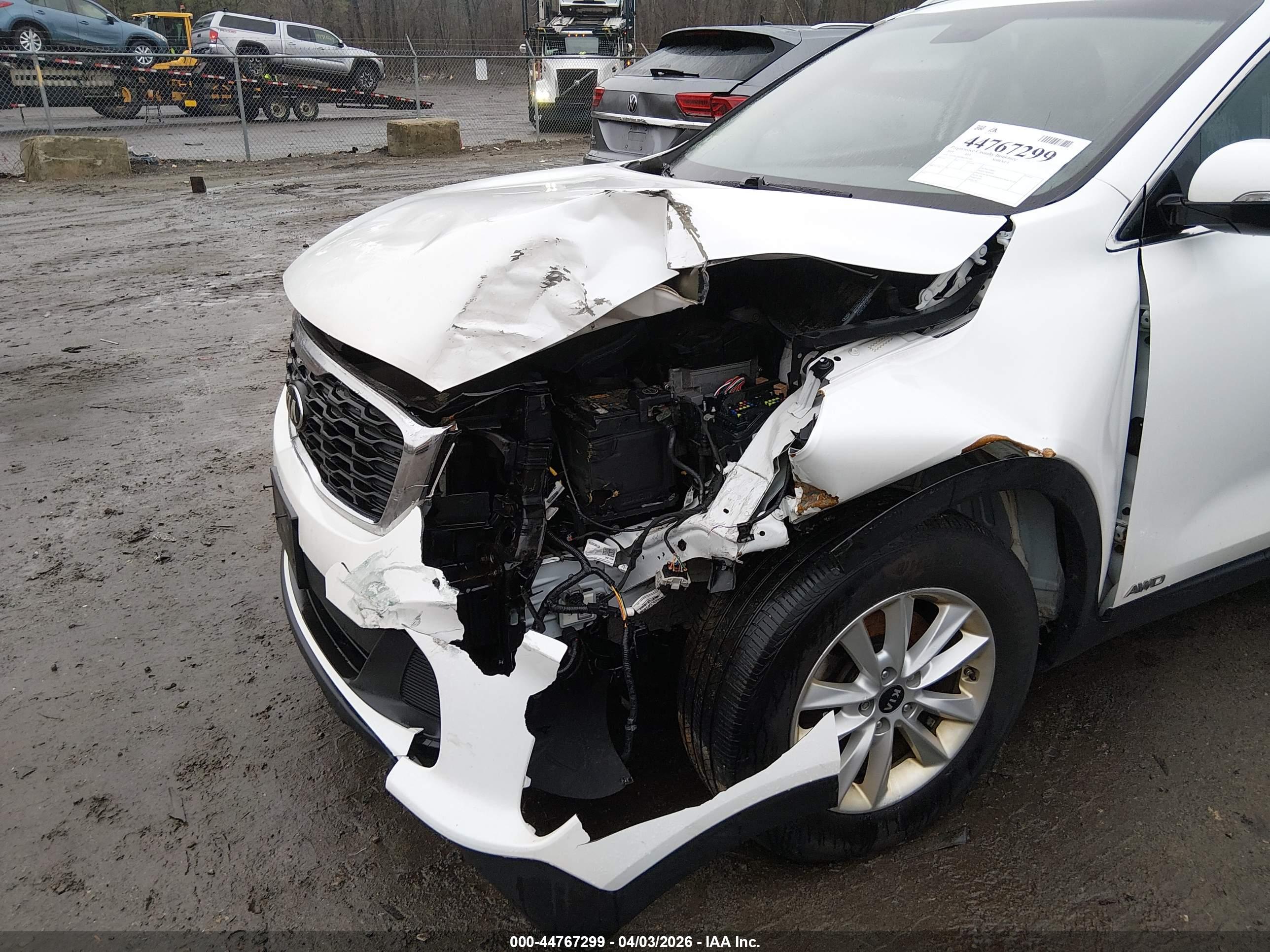 KIA SORENTO image 6