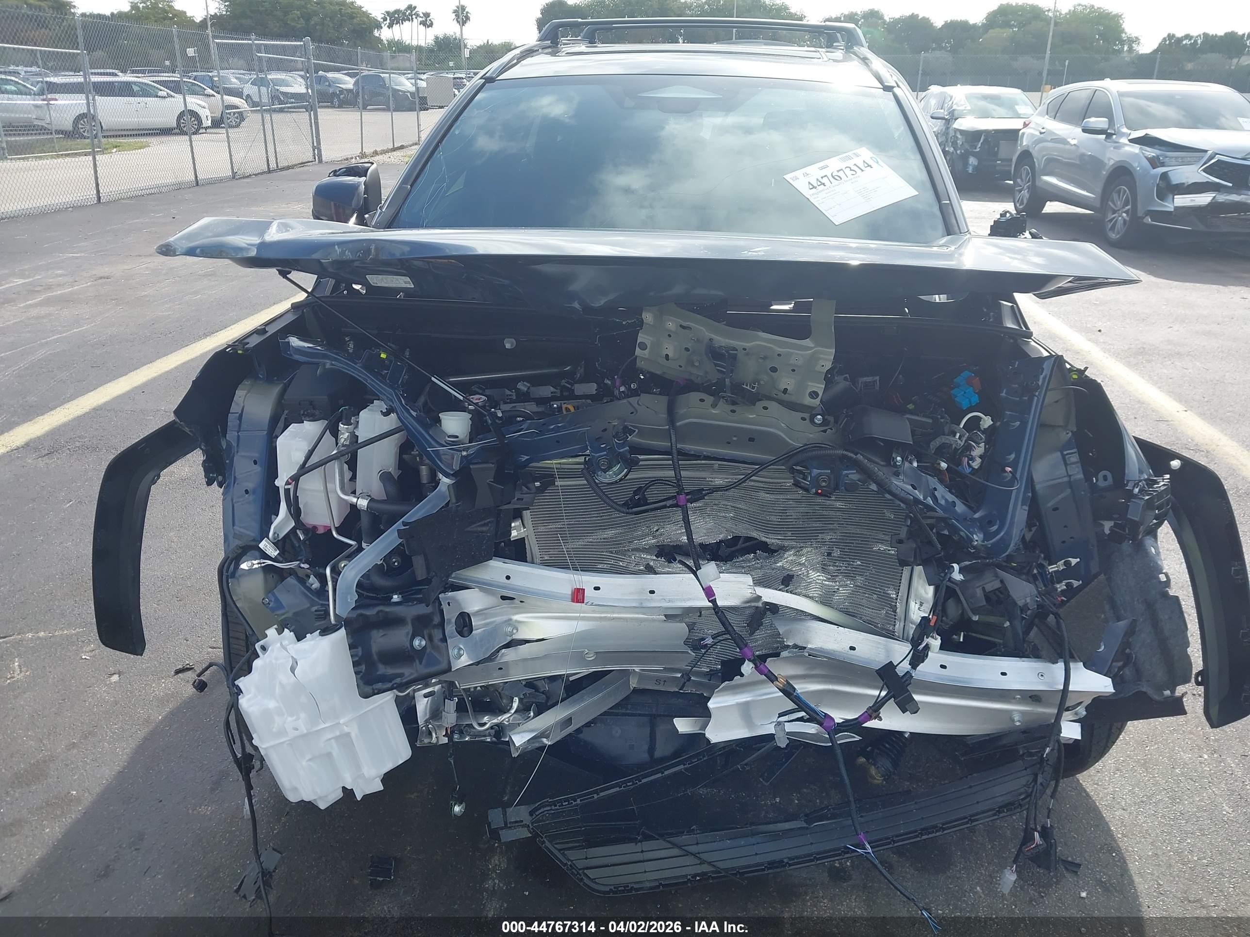 TOYOTA RAV4 image 6