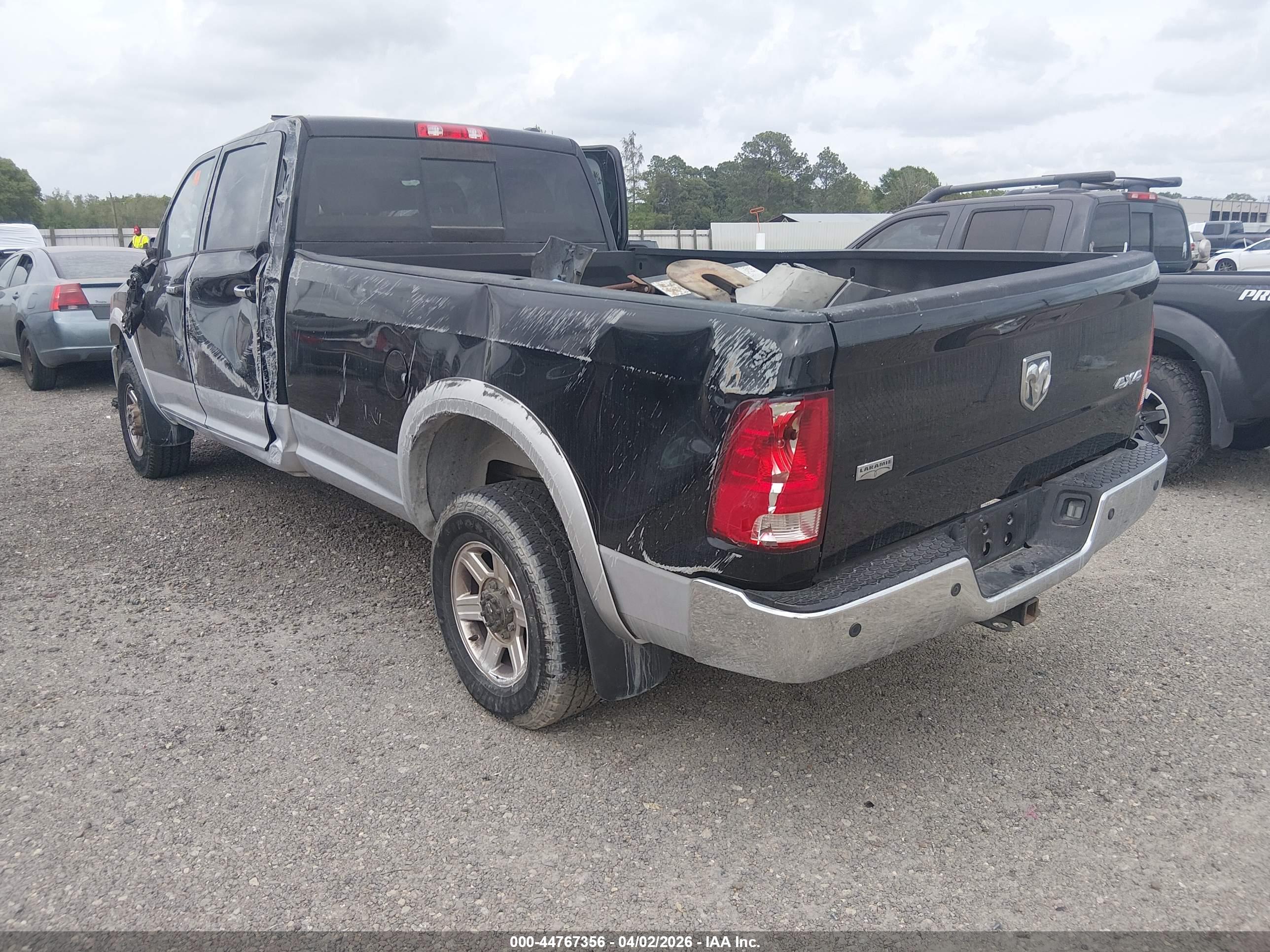 RAM 2500 image 3