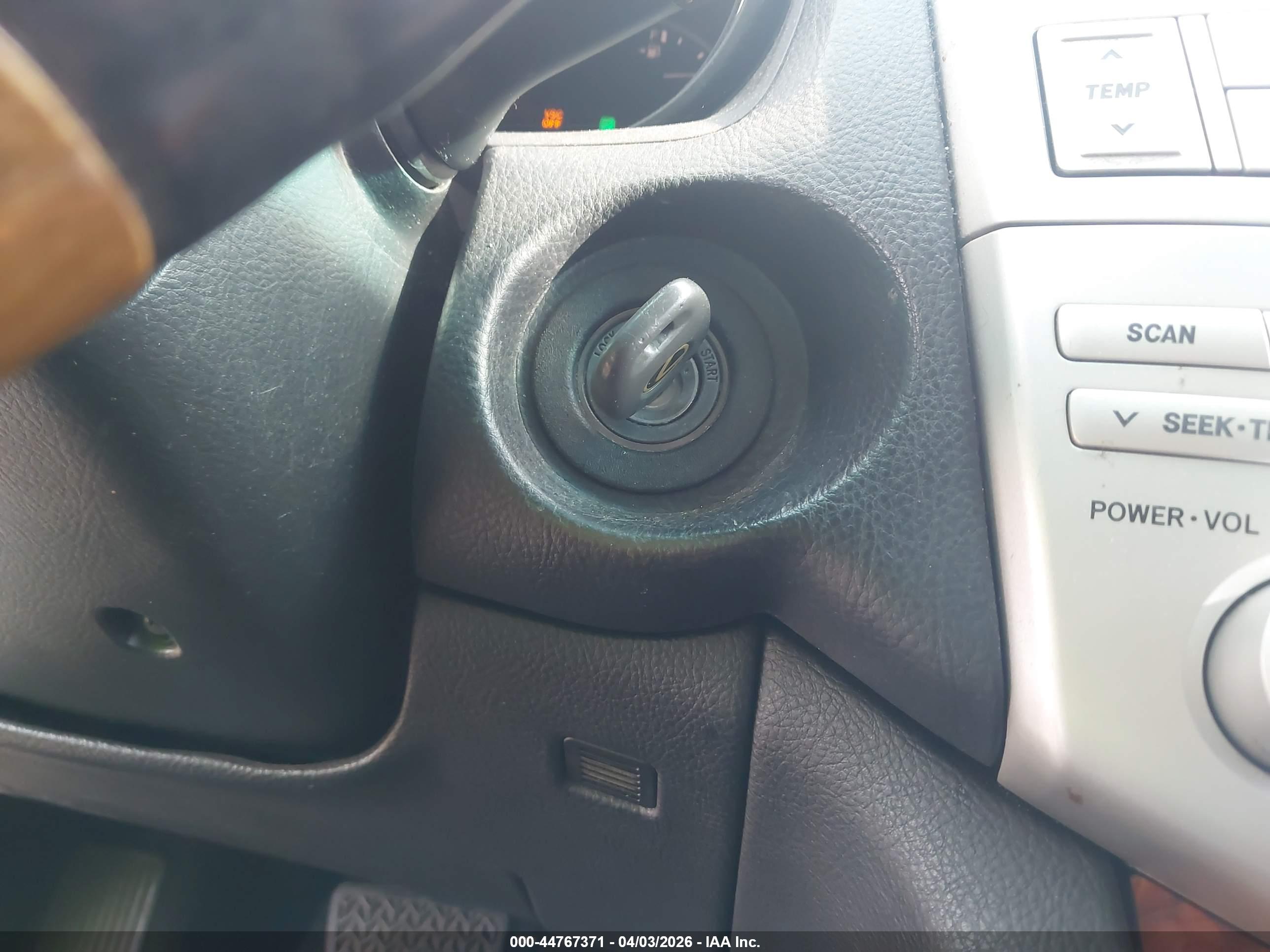 LEXUS RX image 11