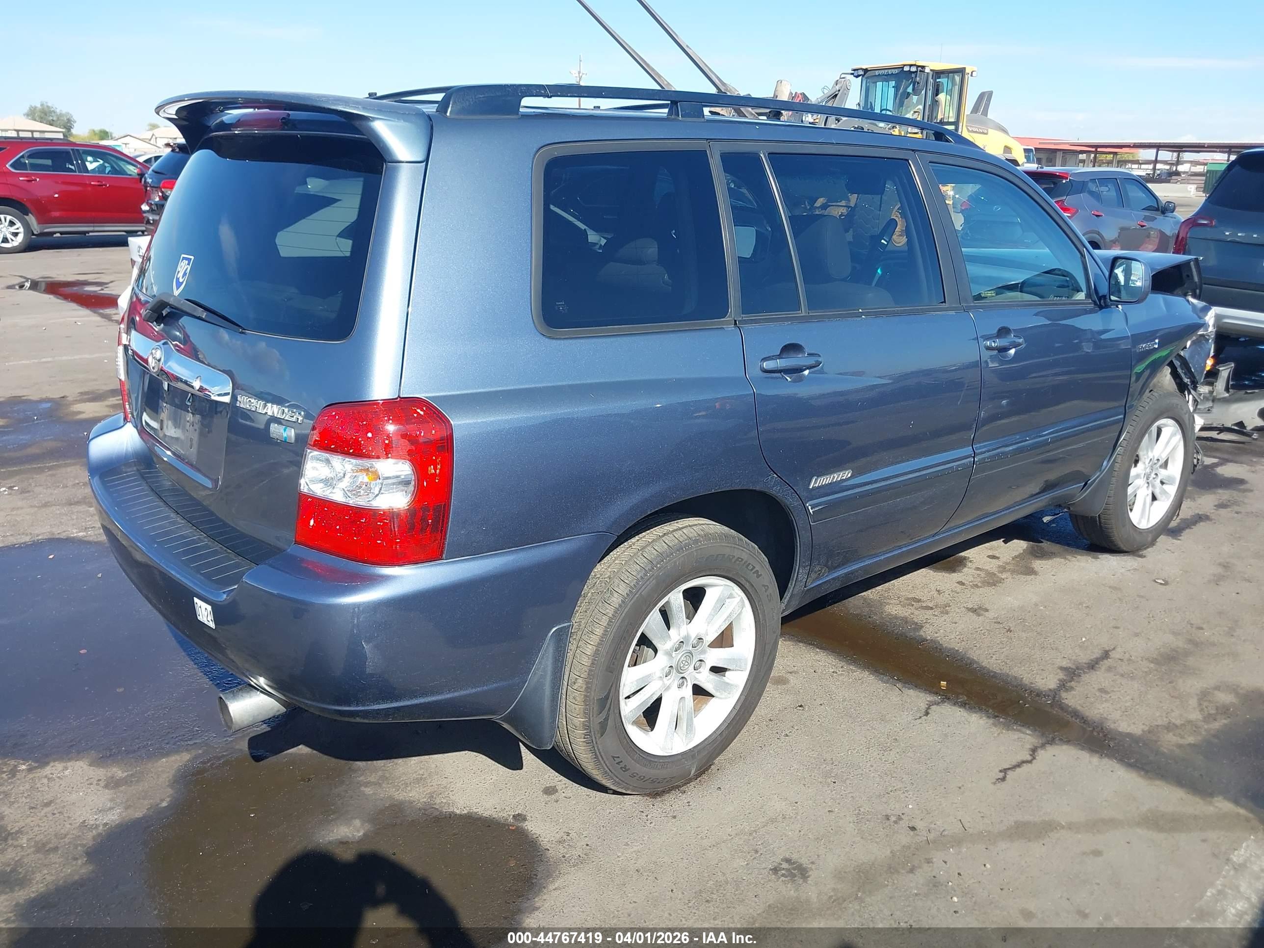 TOYOTA HIGHLANDER image 4