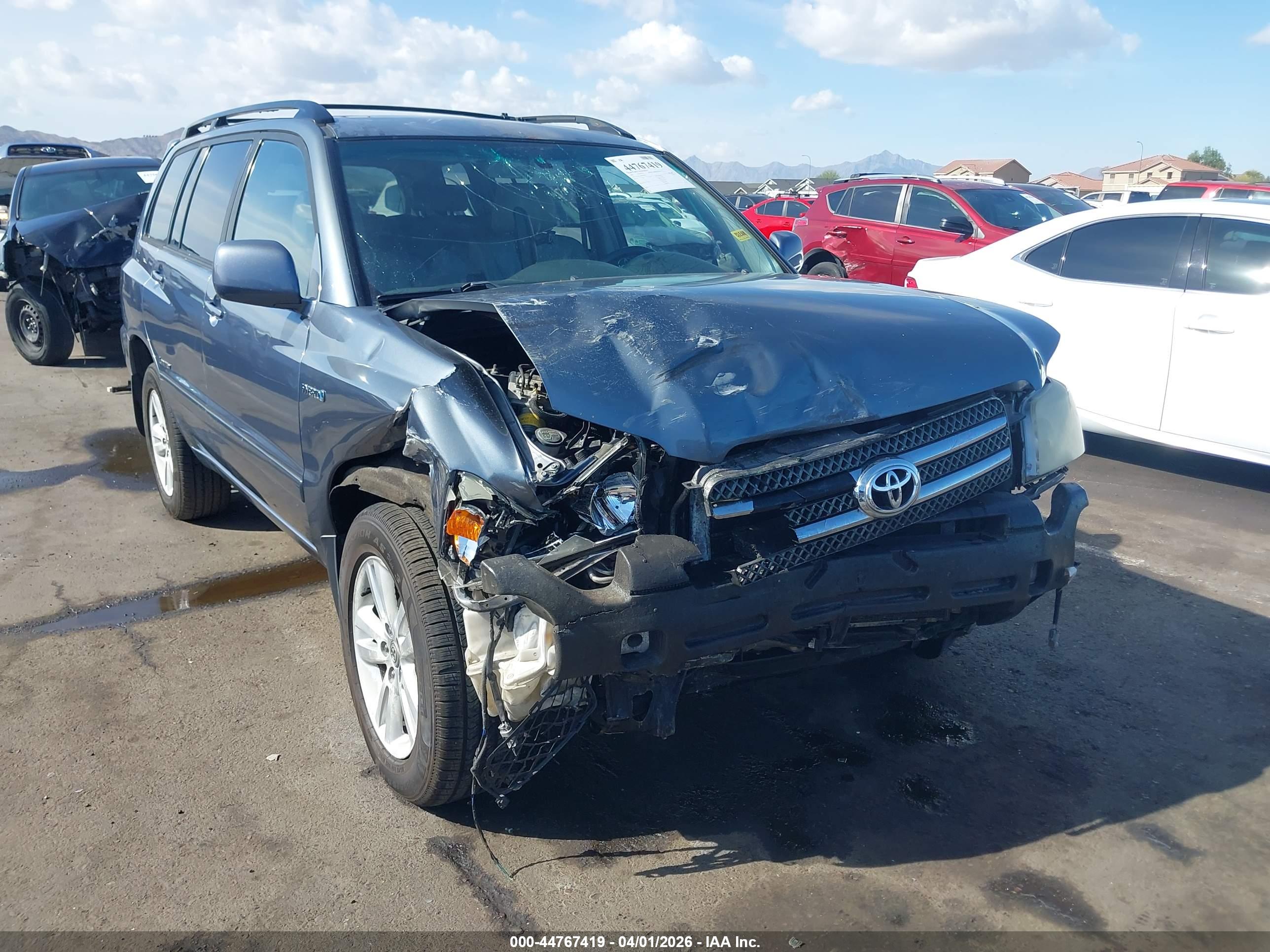 TOYOTA HIGHLANDER image 6