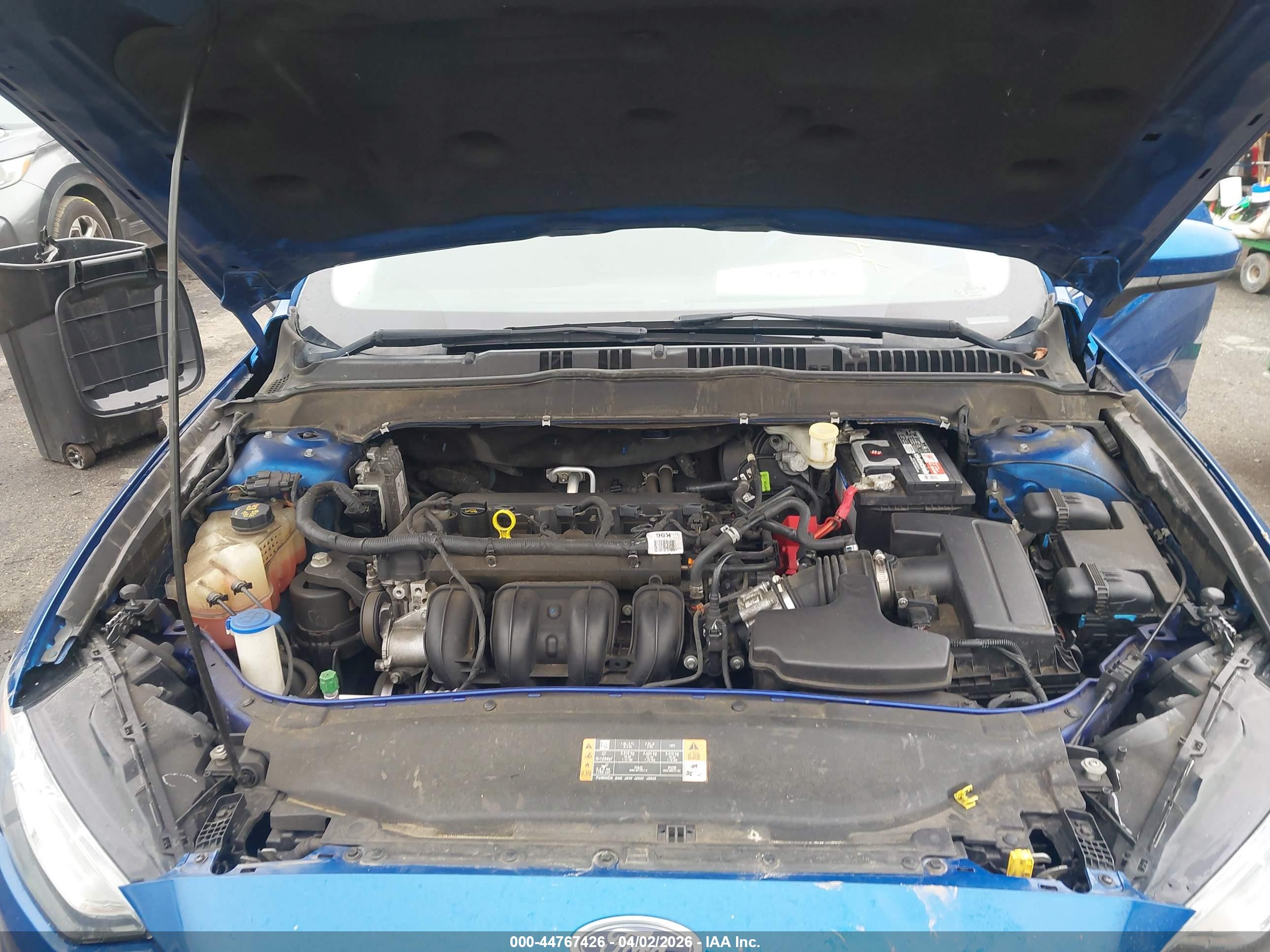 FORD FUSION image 10
