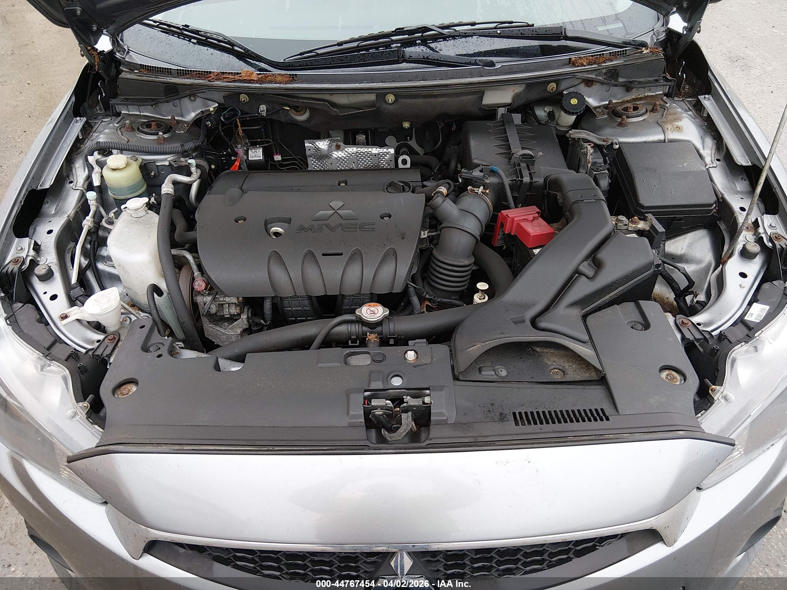 MITSUBISHI LANCER image 10