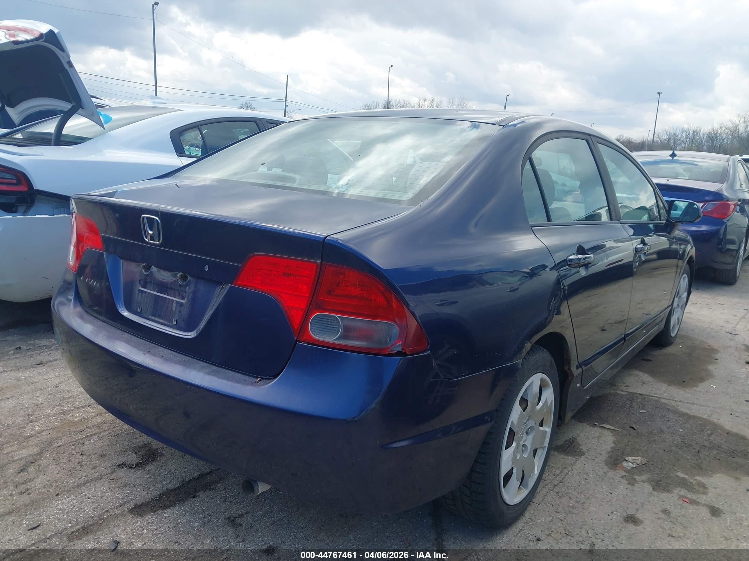 HONDA CIVIC image 4