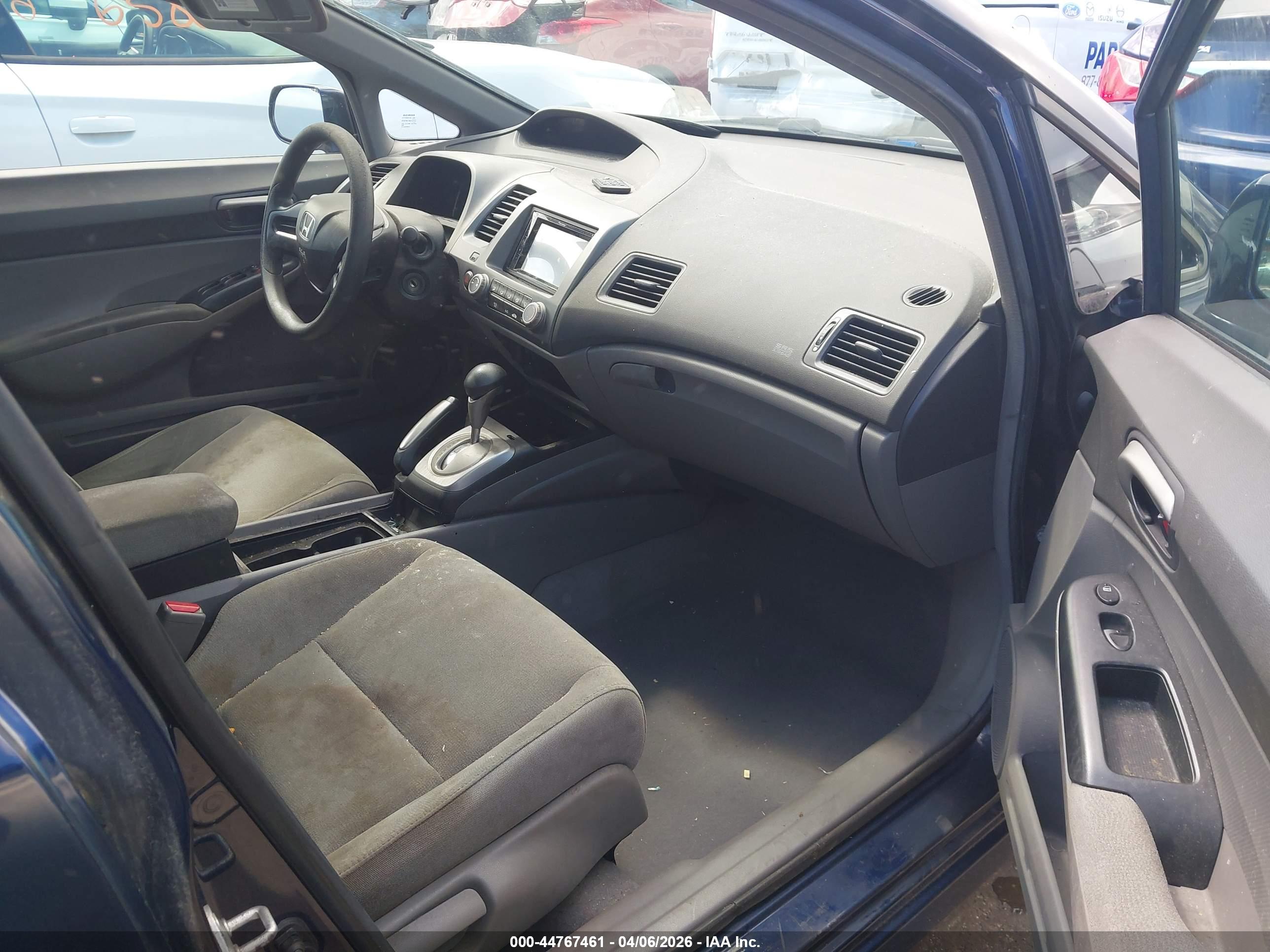 HONDA CIVIC image 5