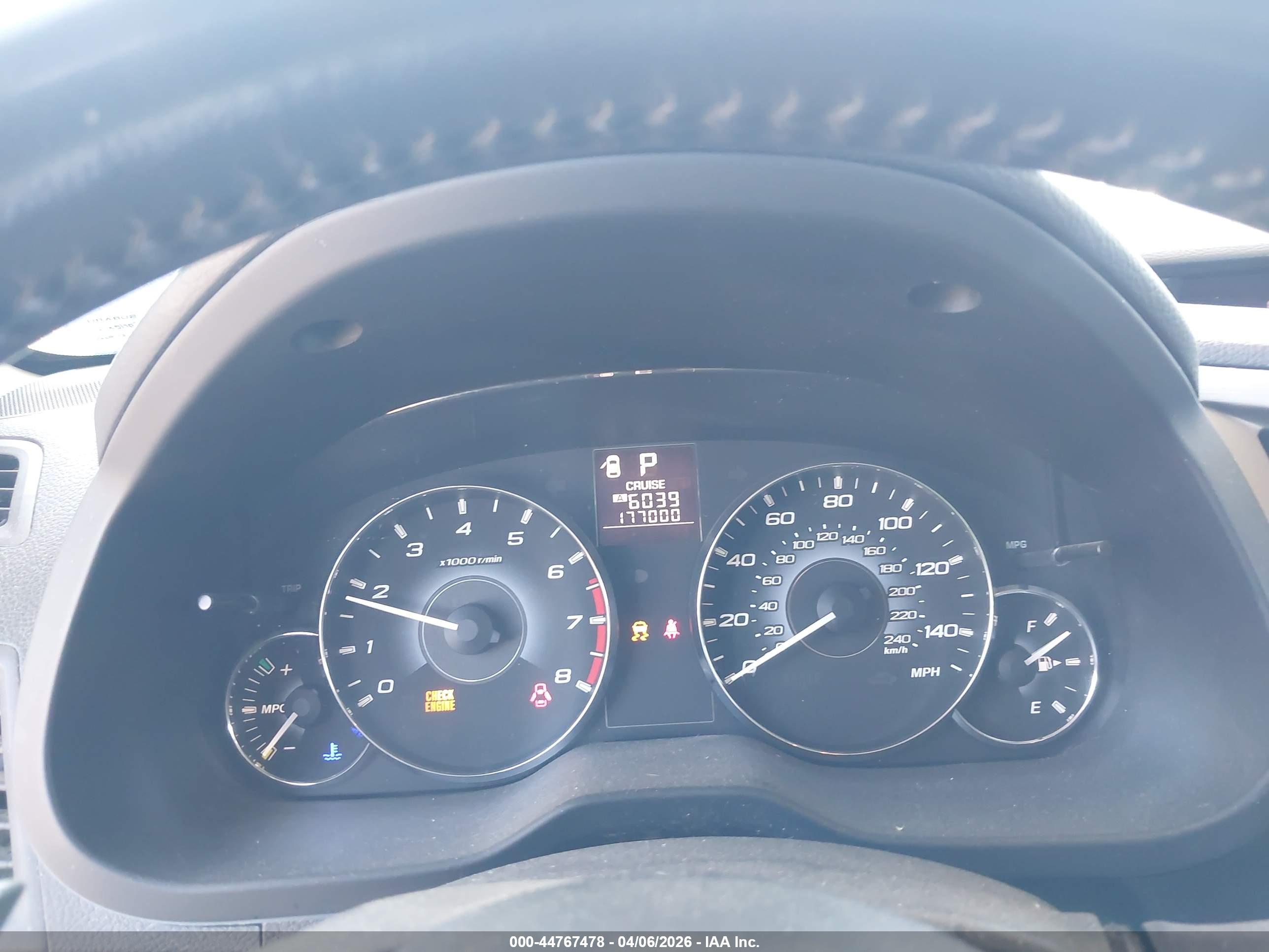 SUBARU OUTBACK image 7