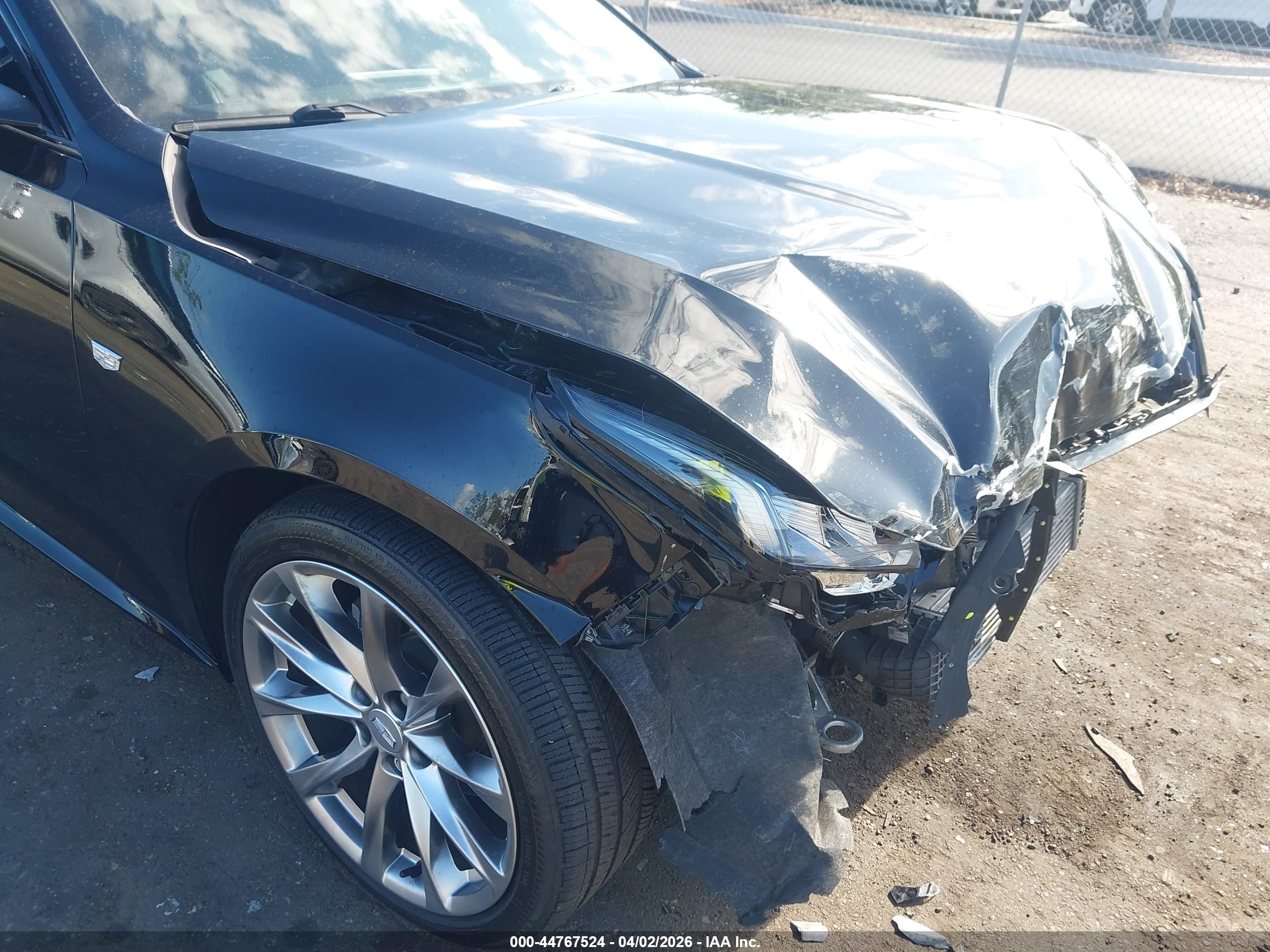 CADILLAC CT5 image 6