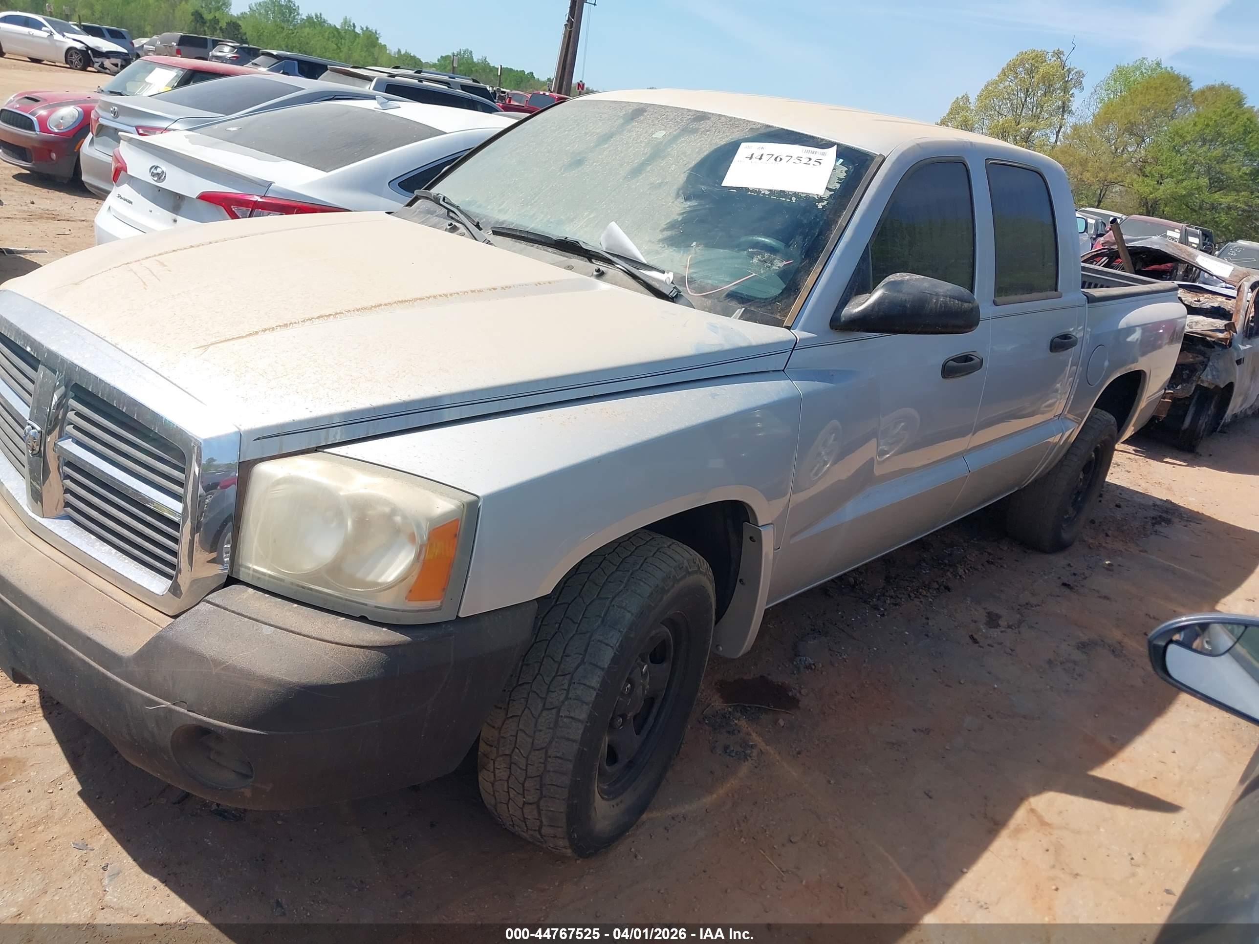 DODGE DAKOTA image 2