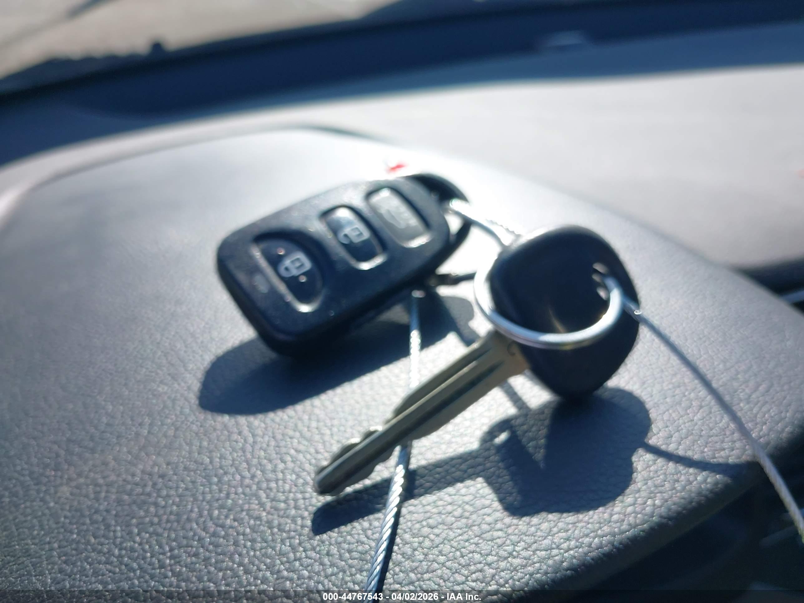 HYUNDAI ELANTRA image 11