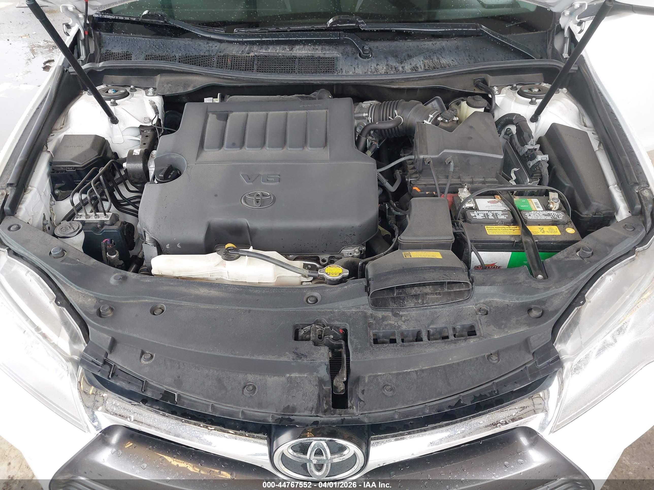 TOYOTA CAMRY image 10
