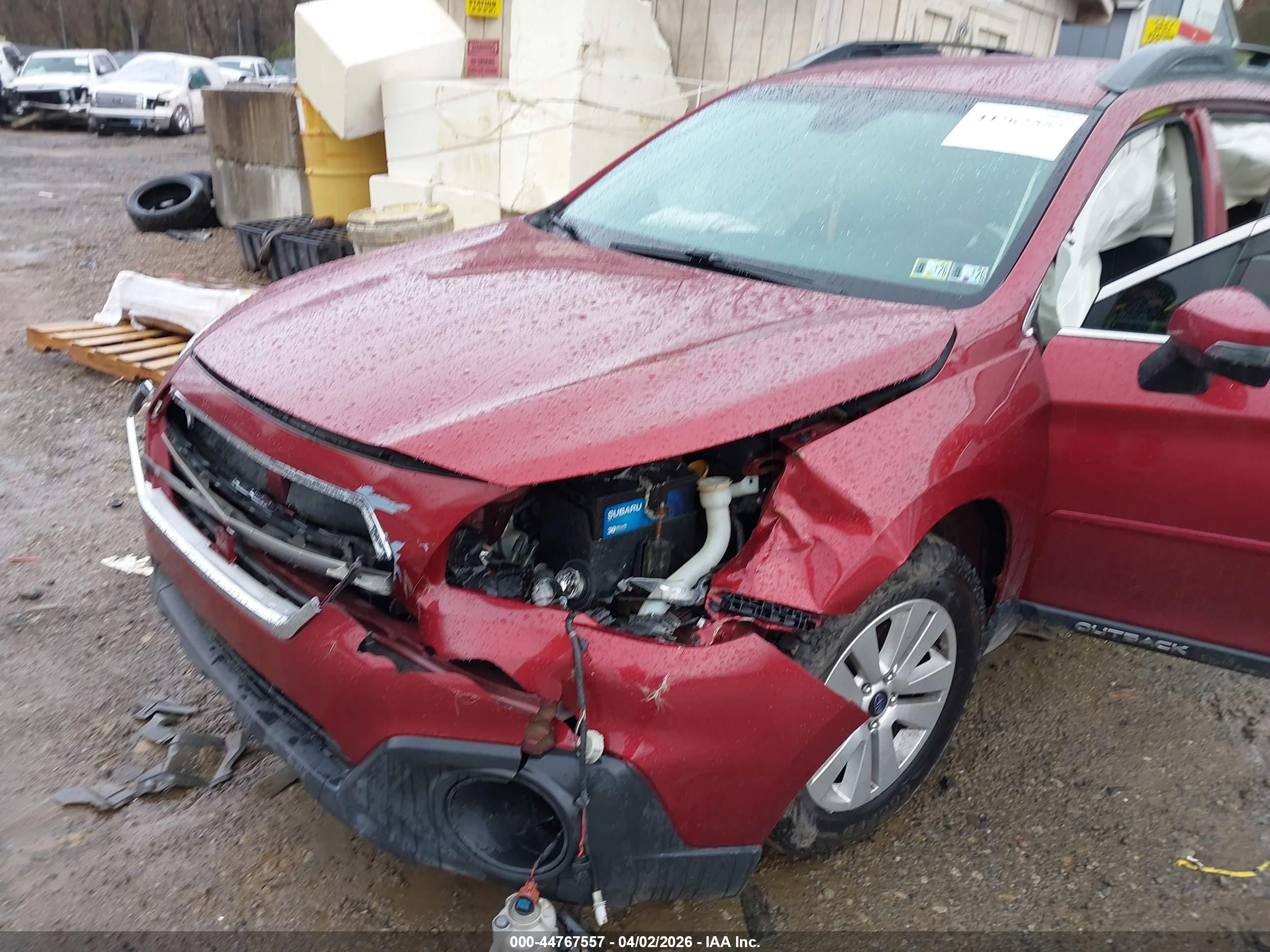 SUBARU OUTBACK image 6