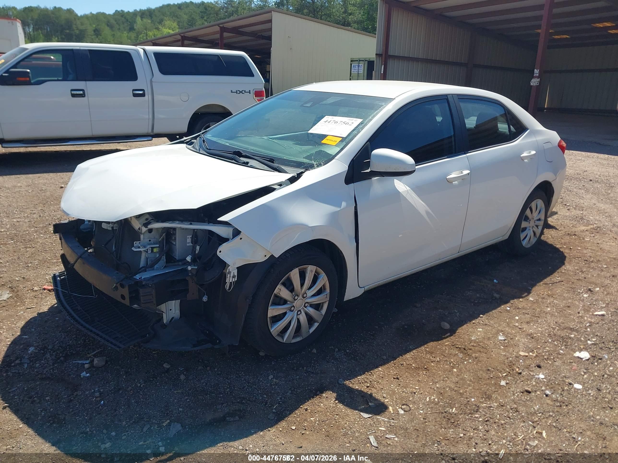 TOYOTA COROLLA image 2