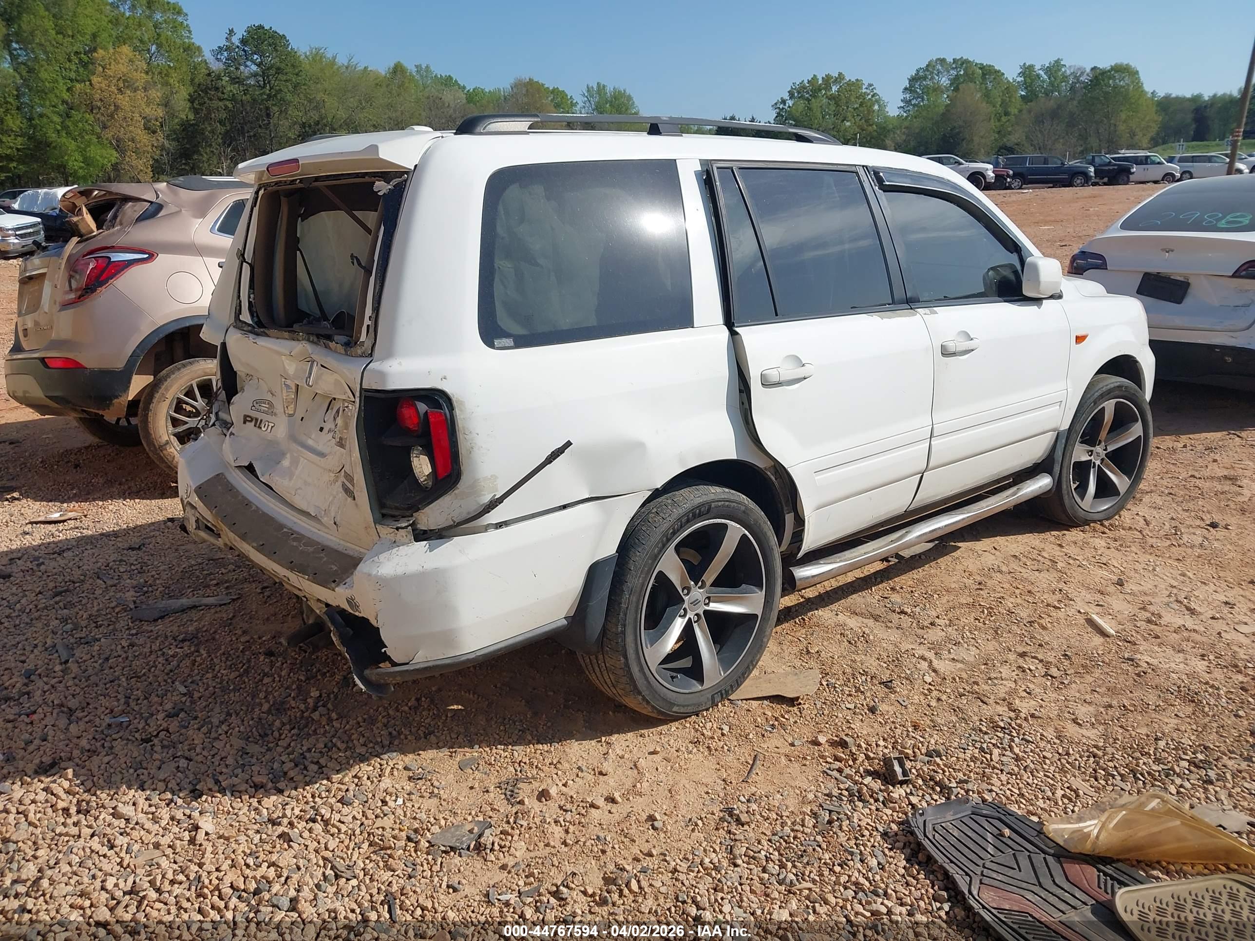 HONDA PILOT image 4