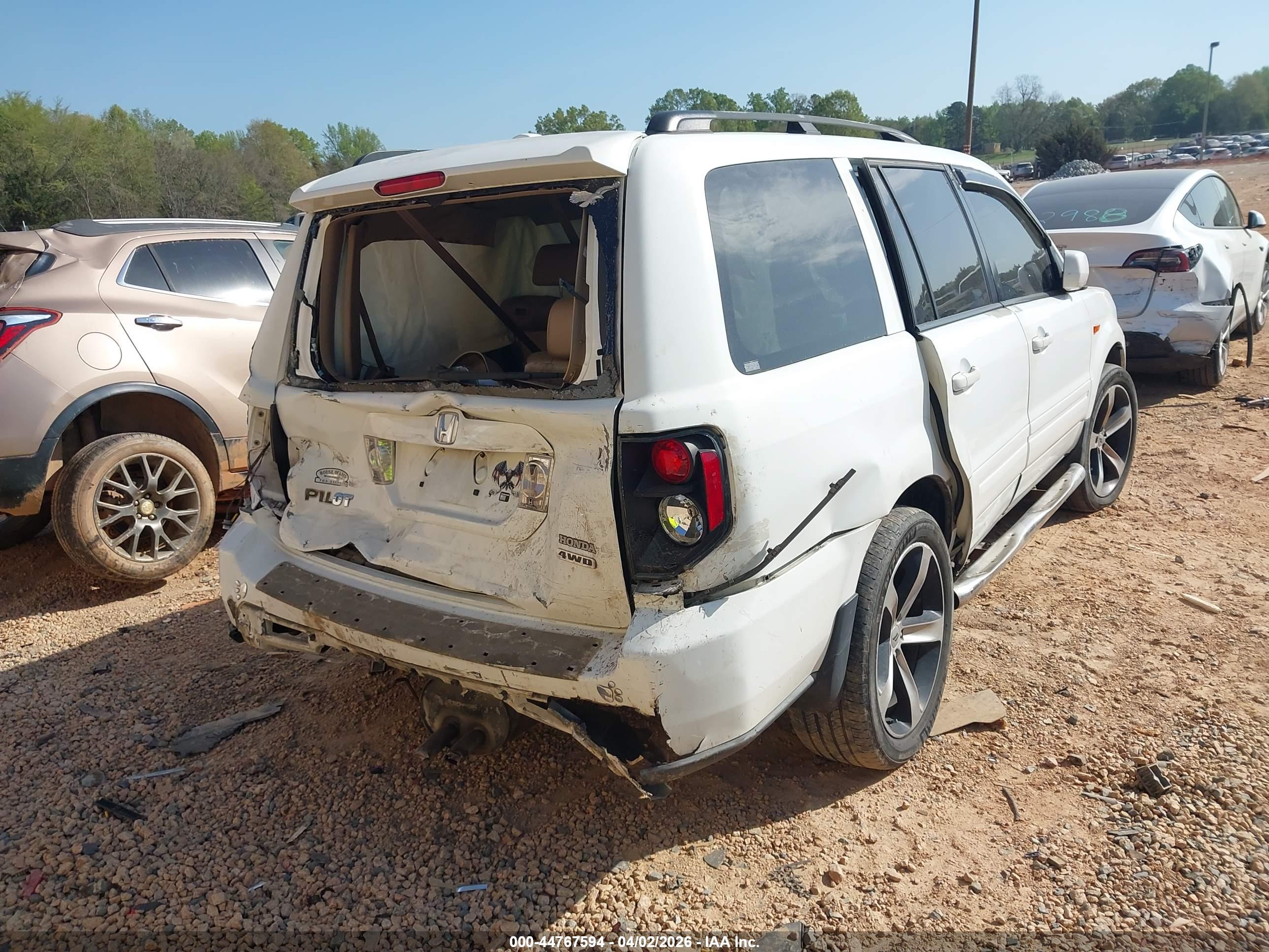 HONDA PILOT image 6