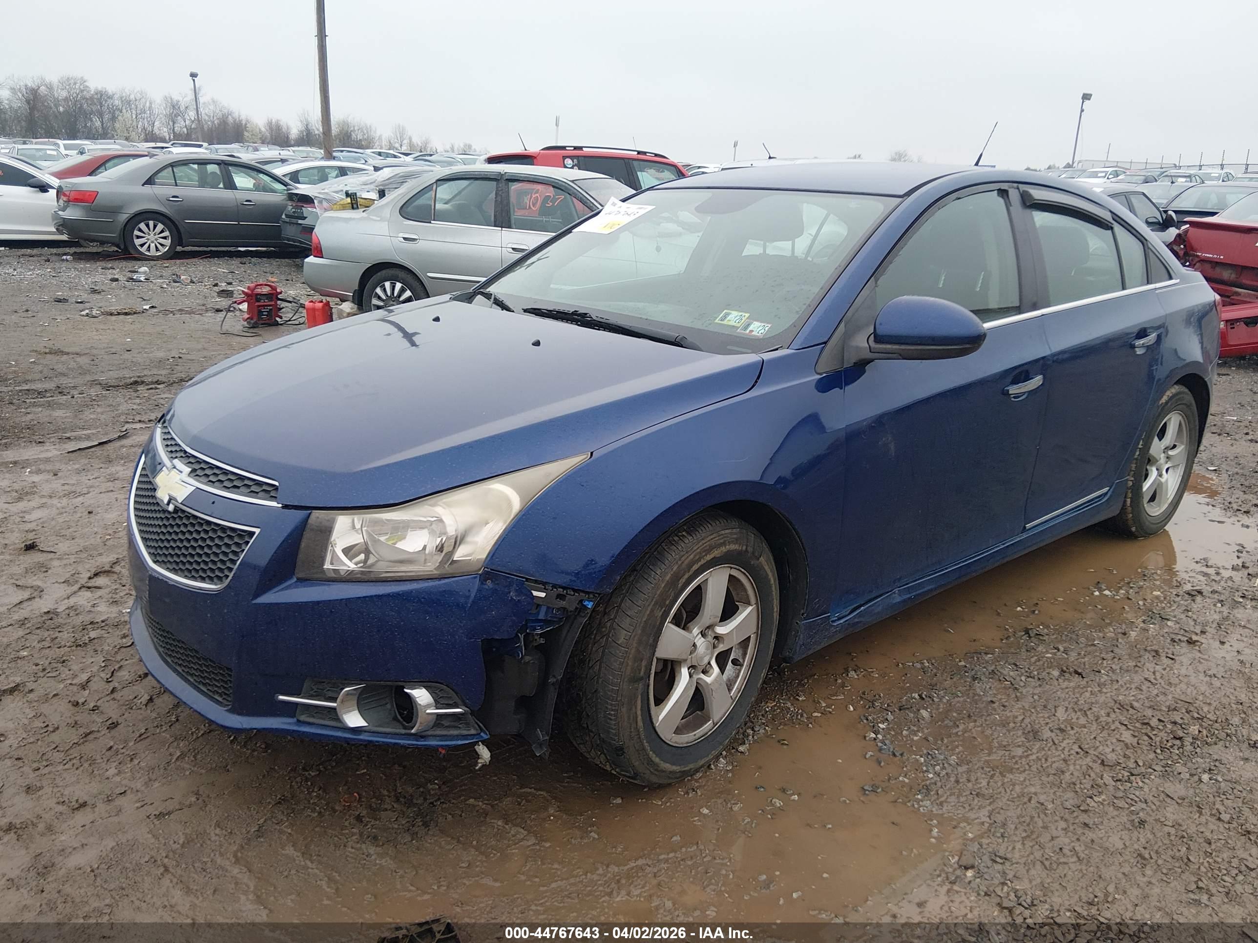 CHEVROLET CRUZE image 2