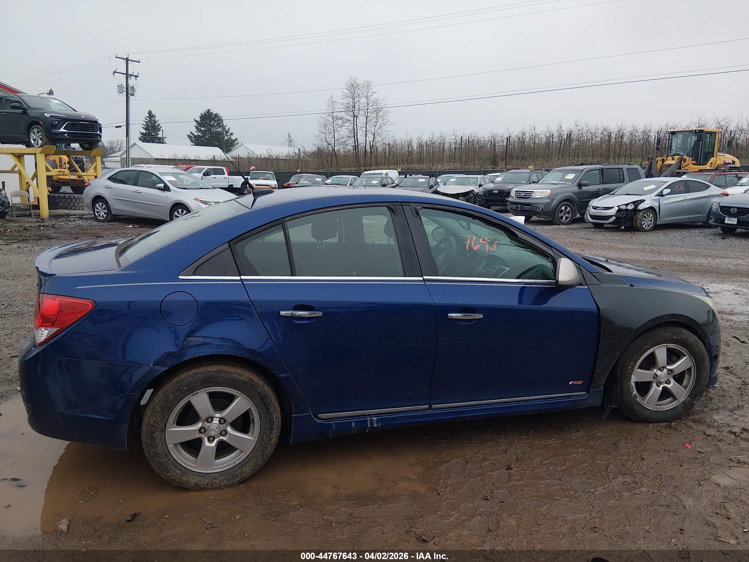 CHEVROLET CRUZE image 6
