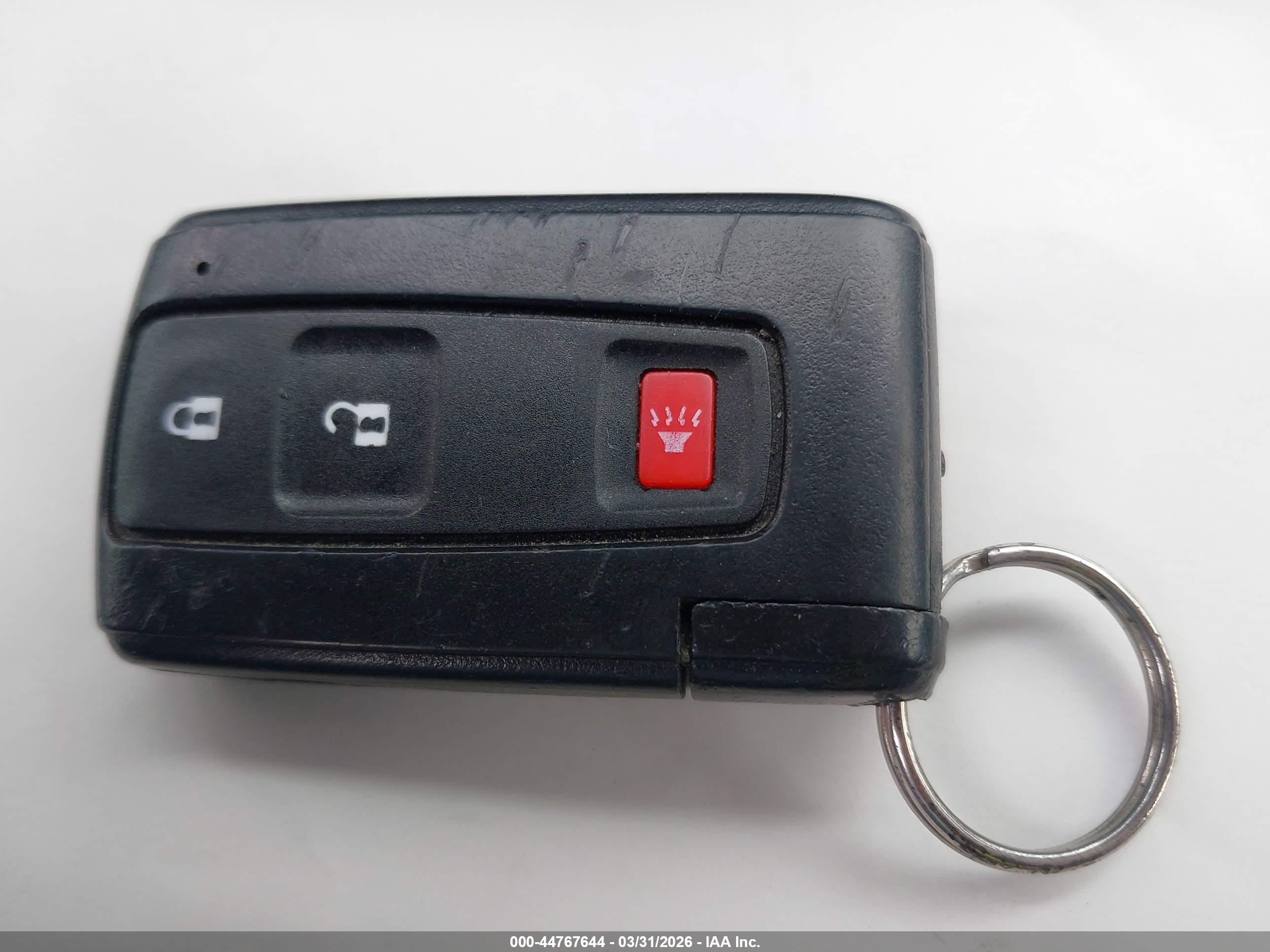 TOYOTA PRIUS image 11