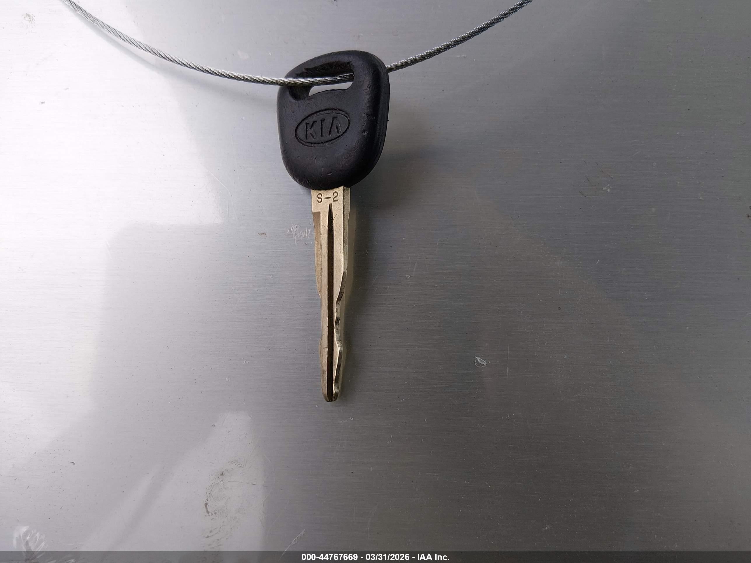 KIA RIO image 11