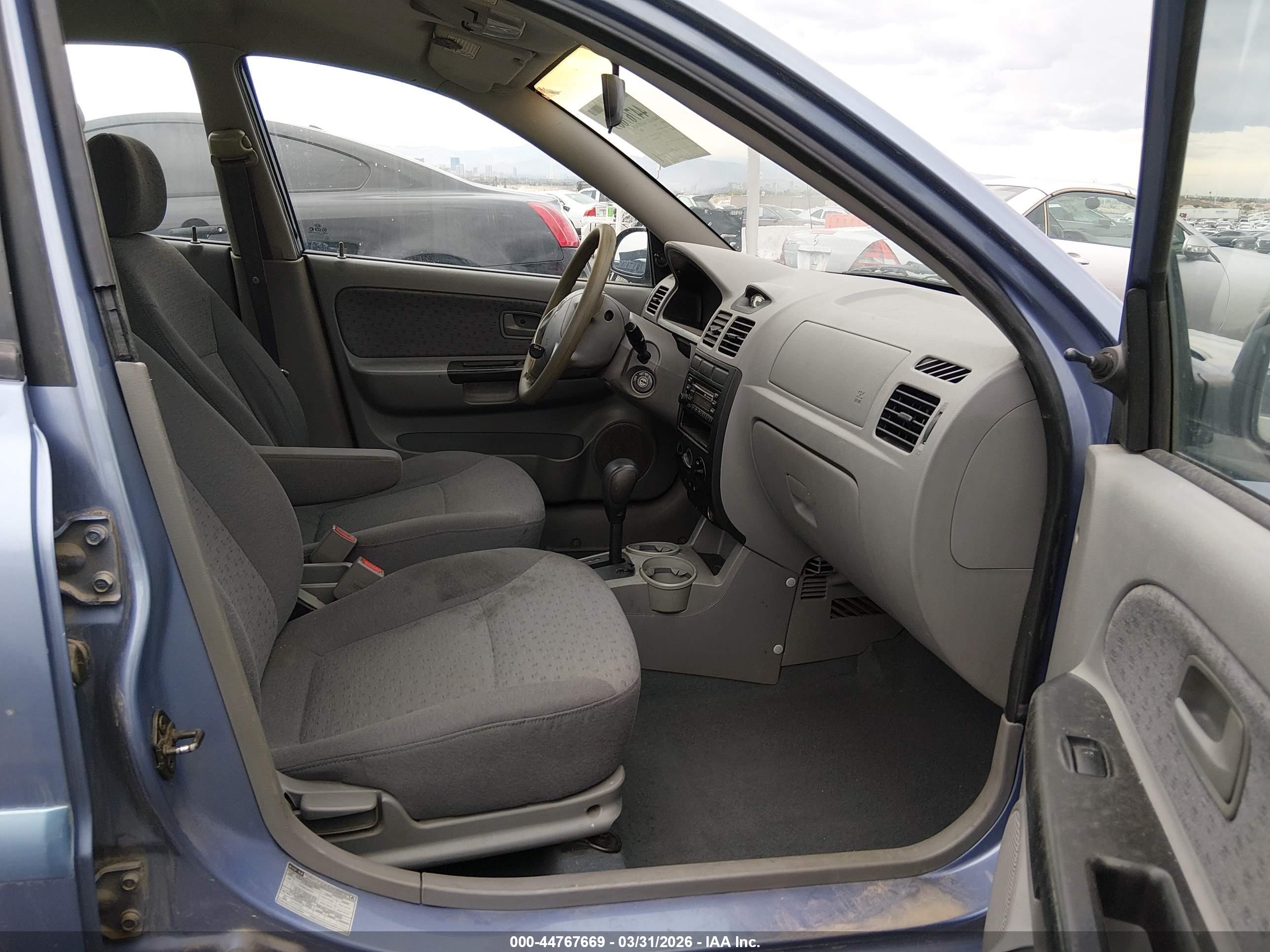 KIA RIO image 5
