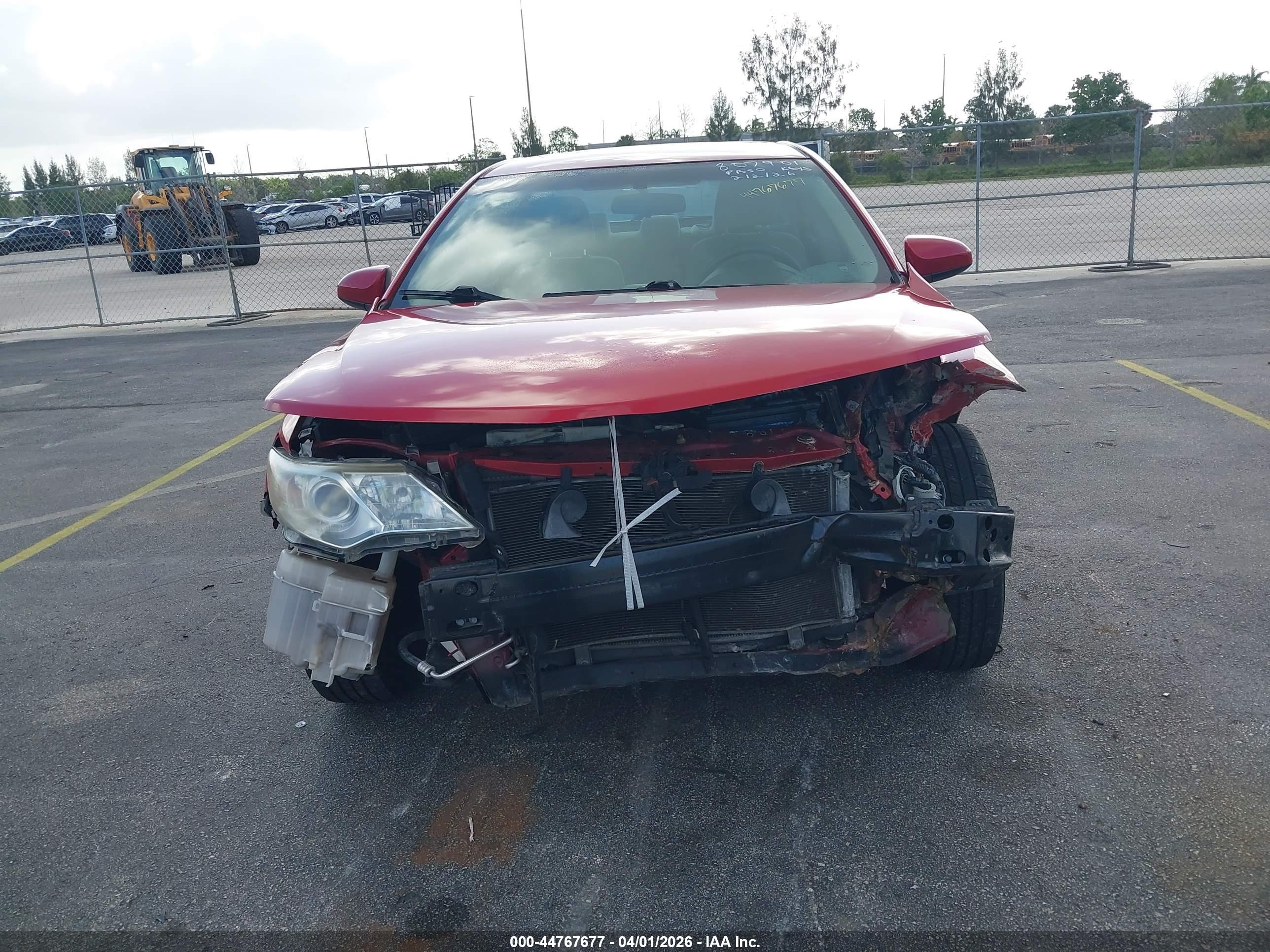 TOYOTA CAMRY image 6