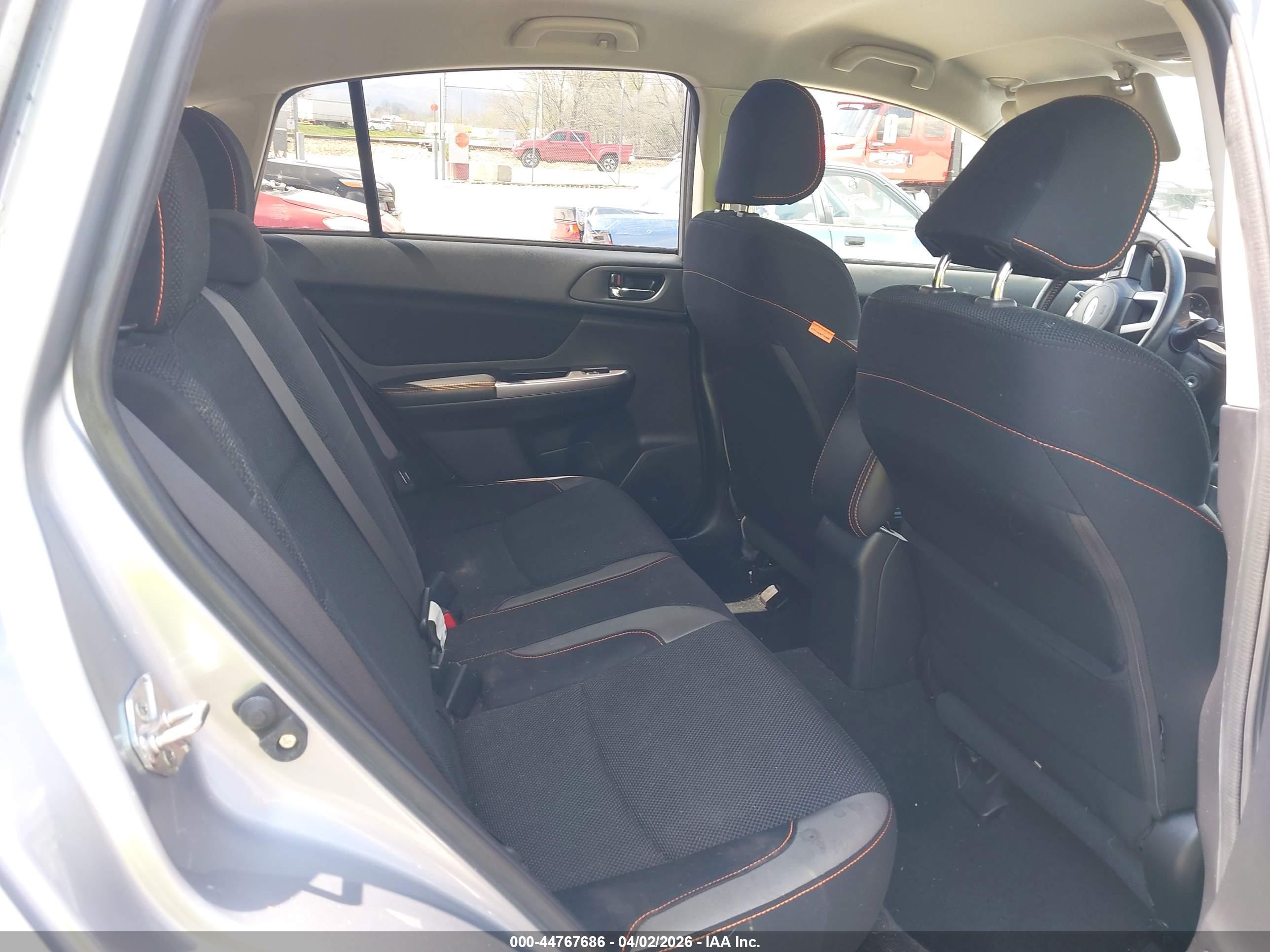 SUBARU CROSSTREK image 8