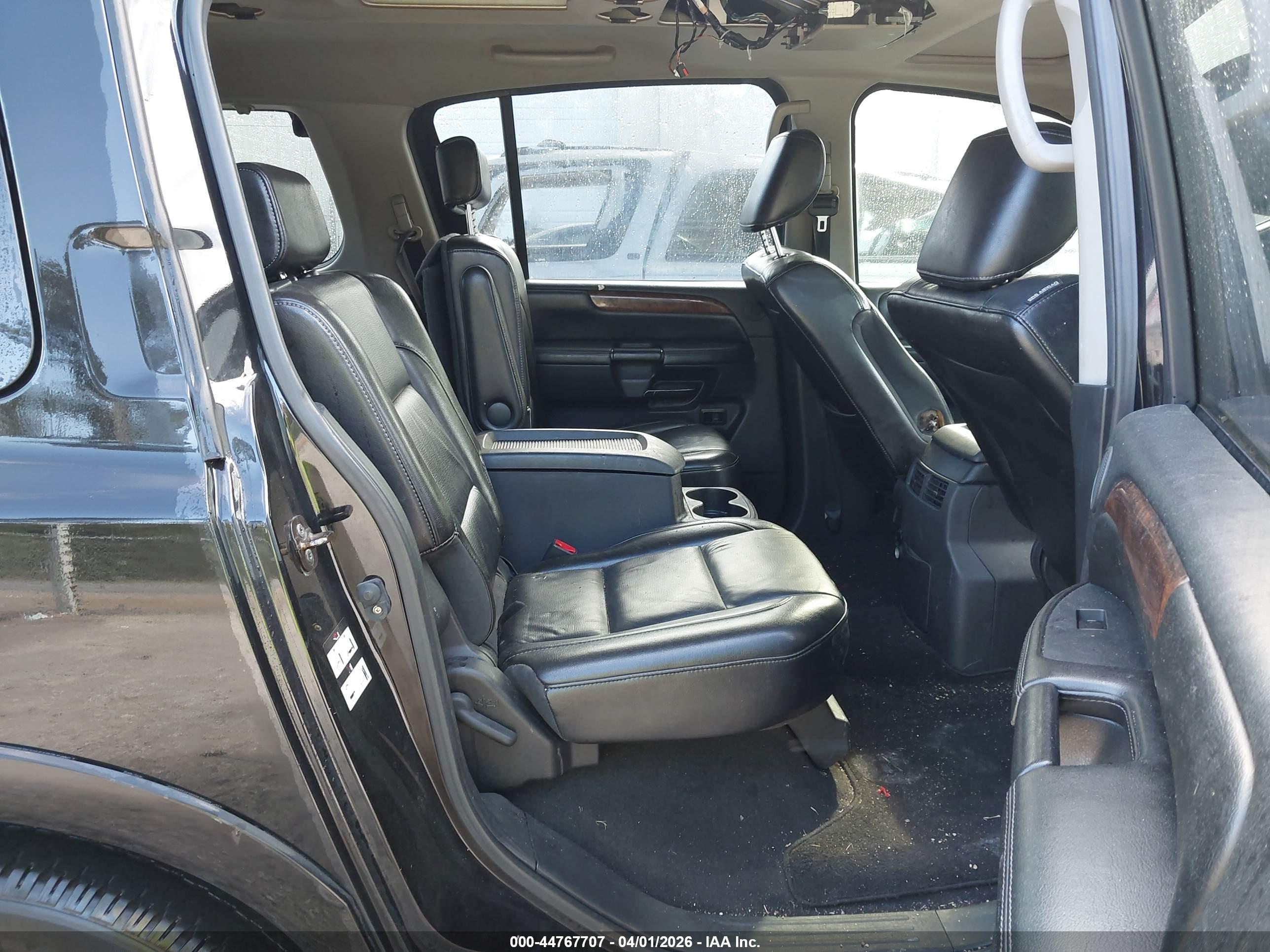 NISSAN ARMADA image 8