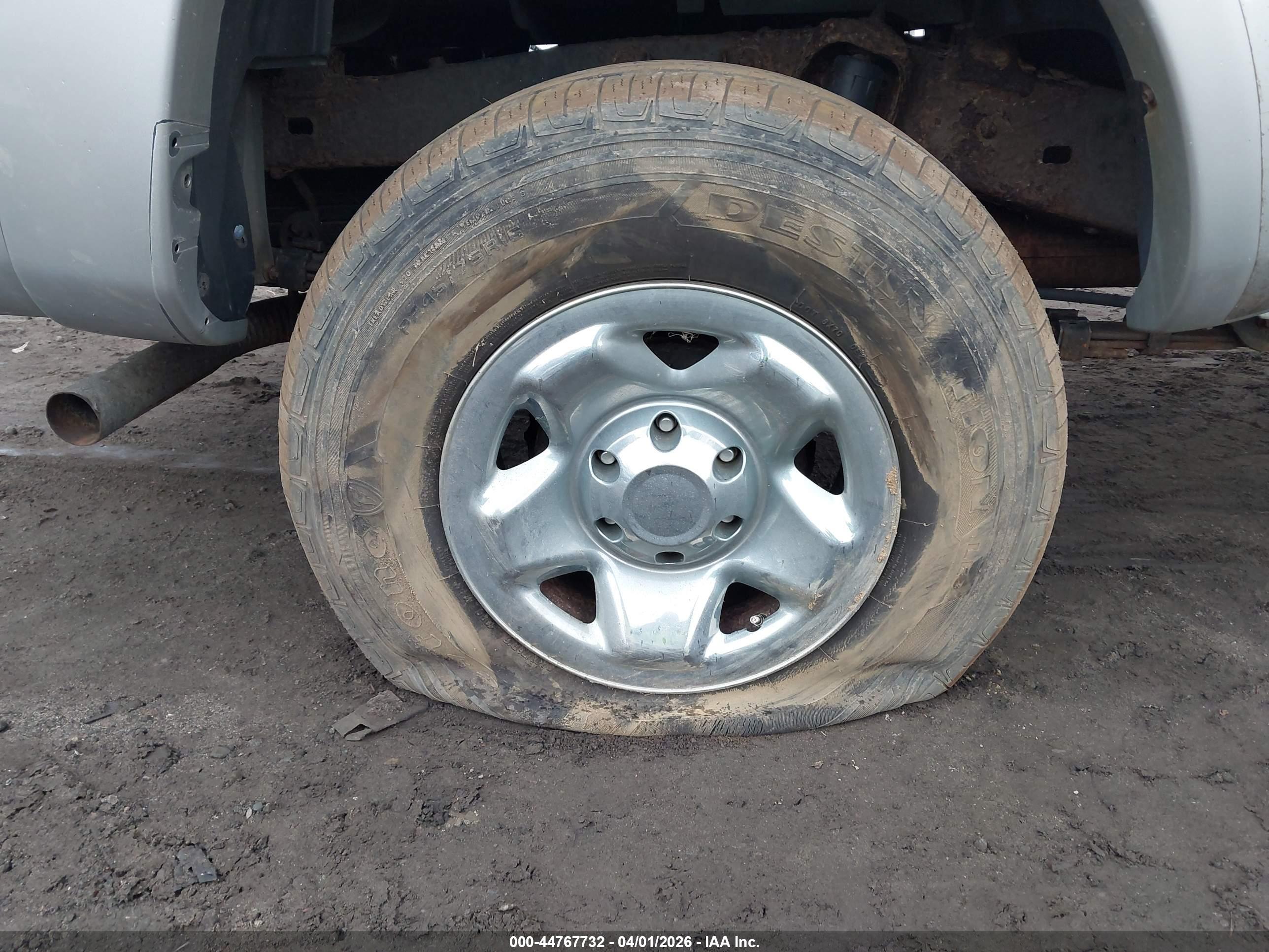 TOYOTA TACOMA image 6