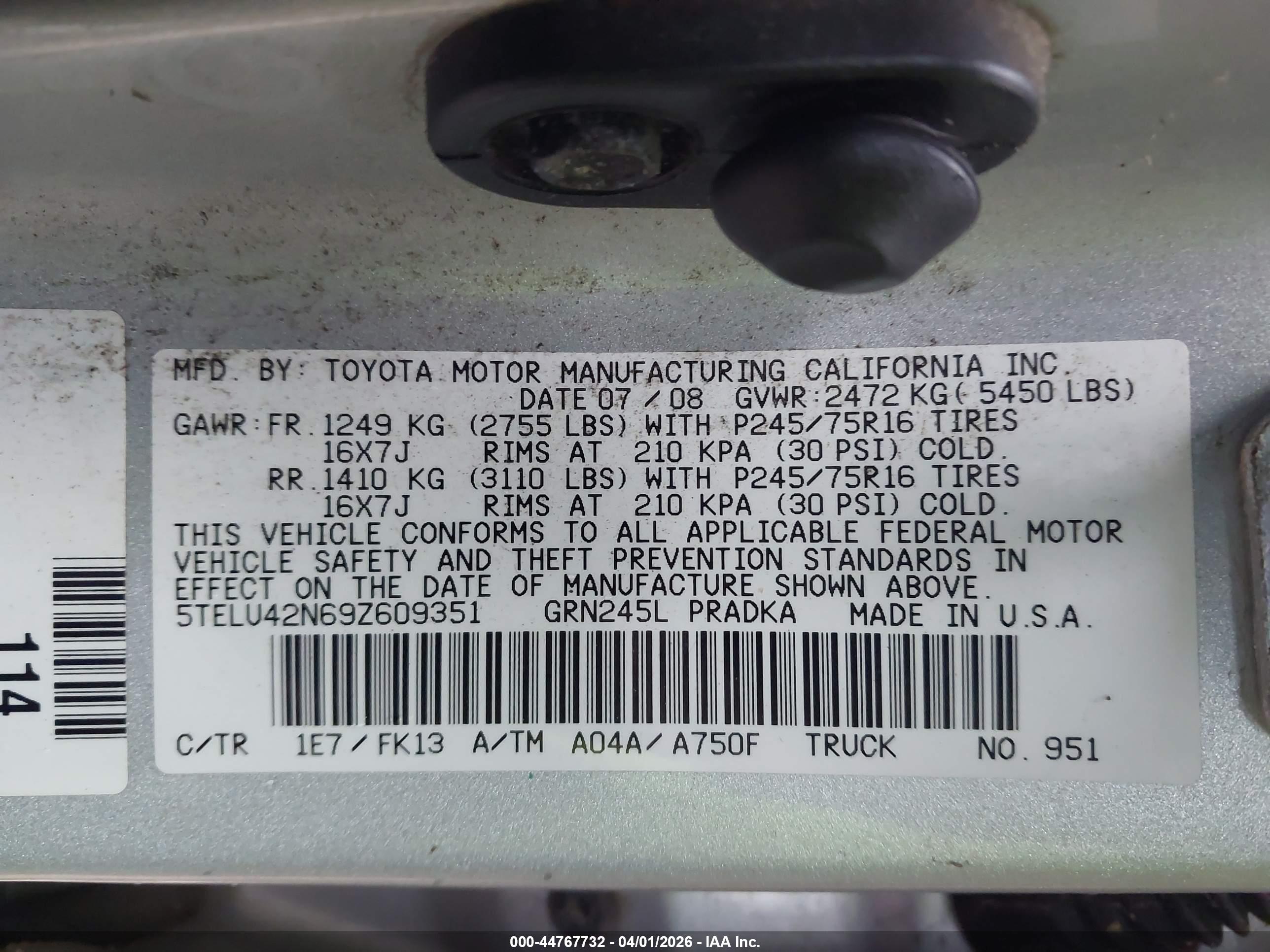 TOYOTA TACOMA image 9
