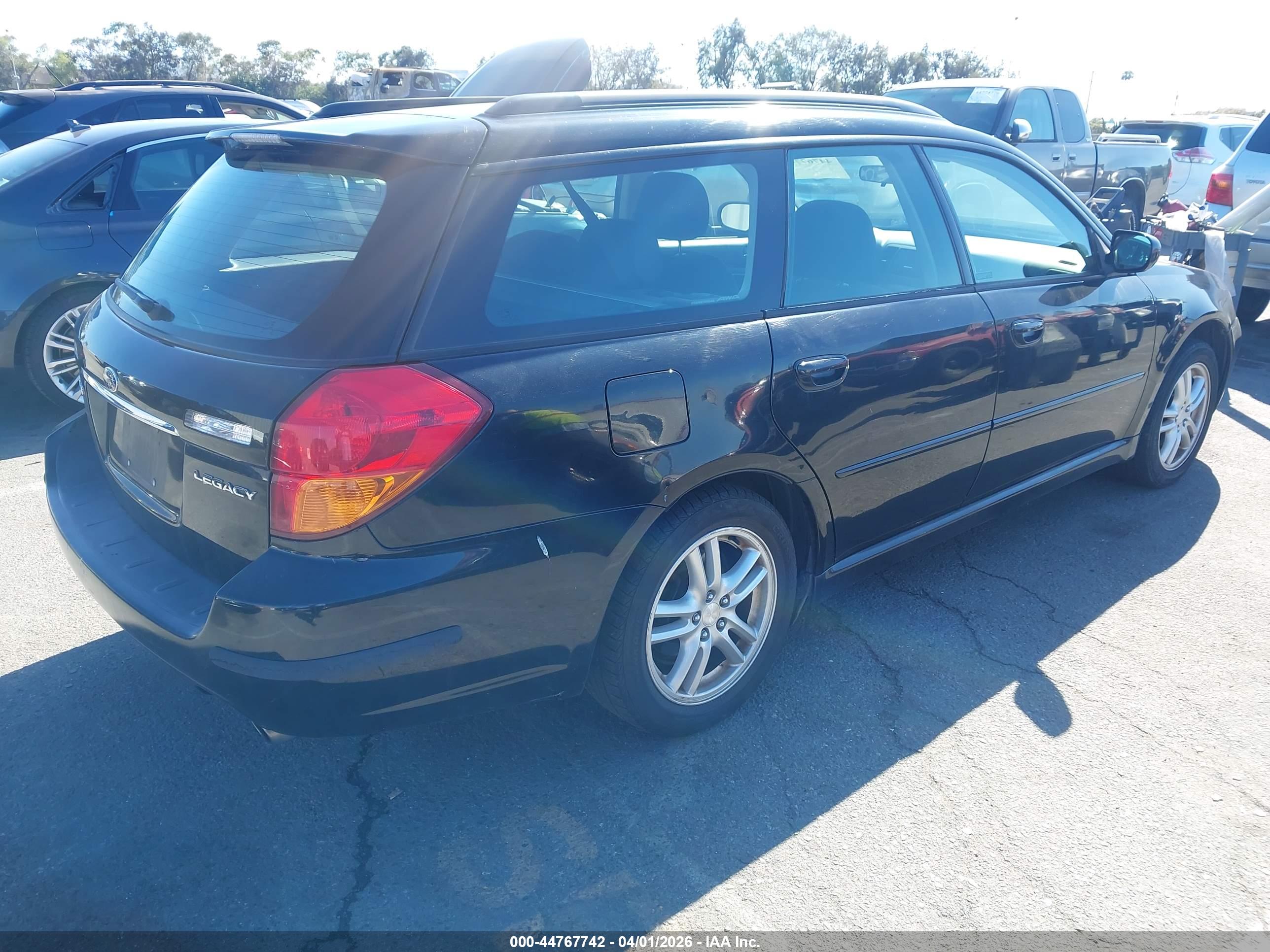 SUBARU LEGACY image 4