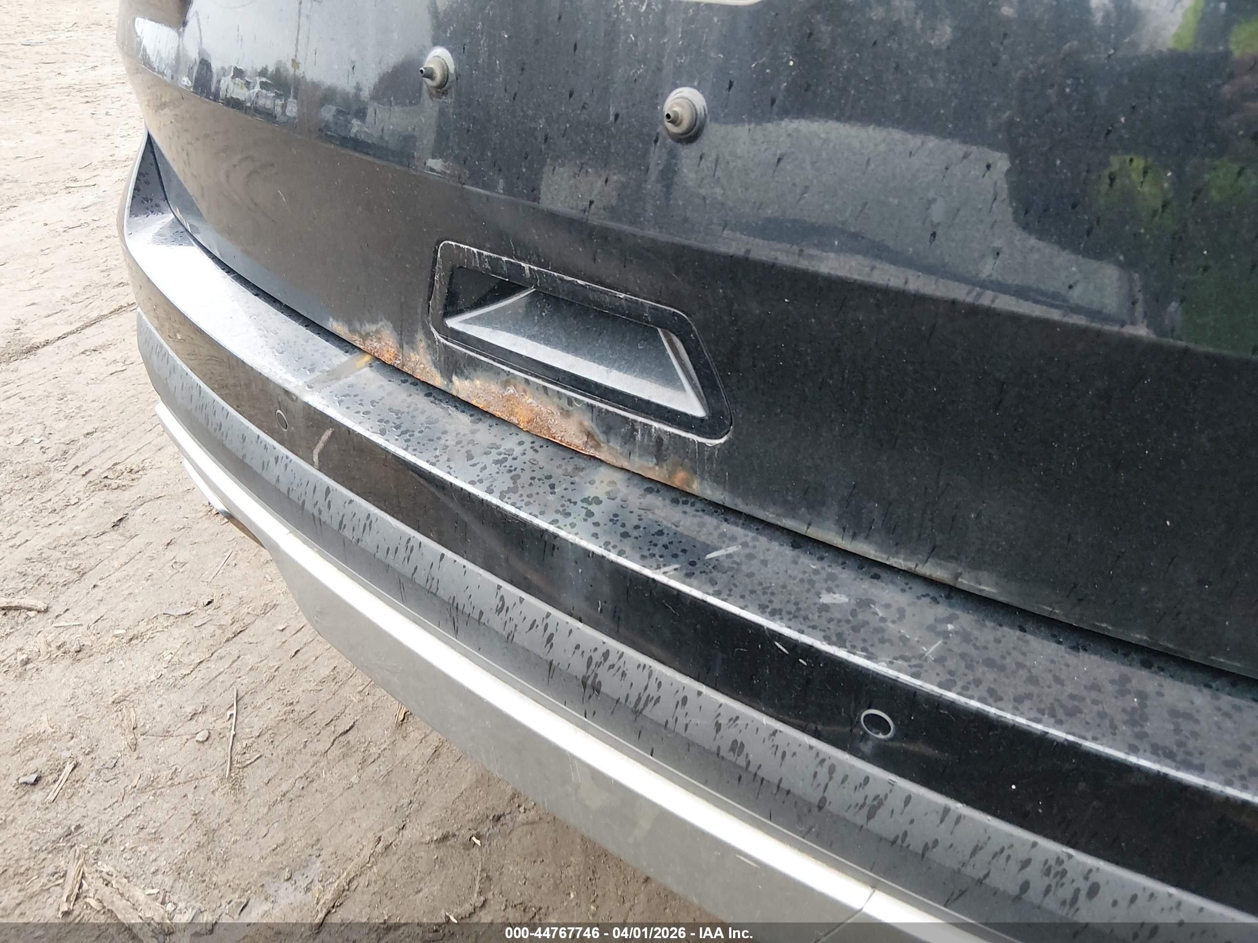 FORD EXPLORER image 6