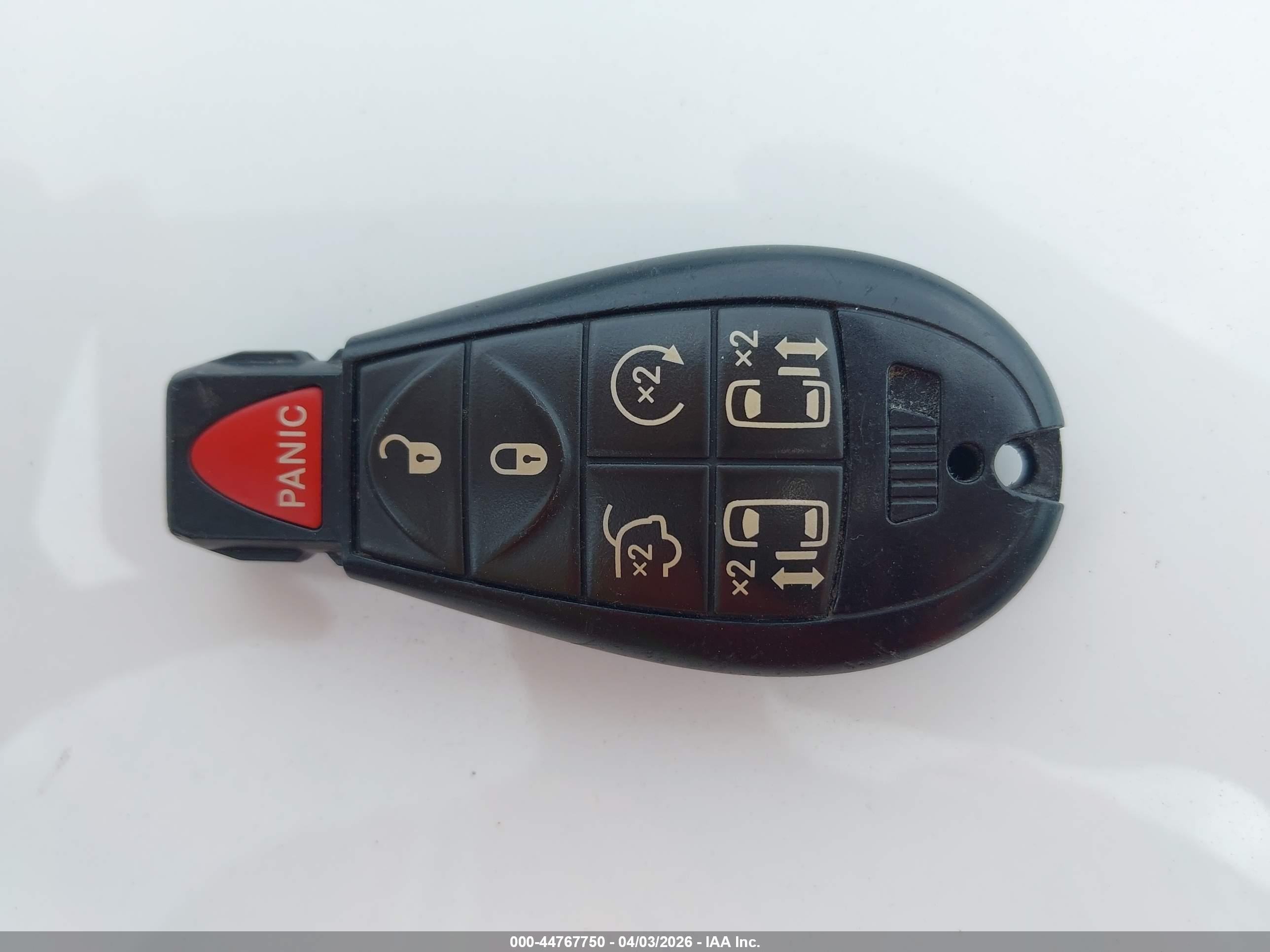 CHRYSLER TOWN image 11