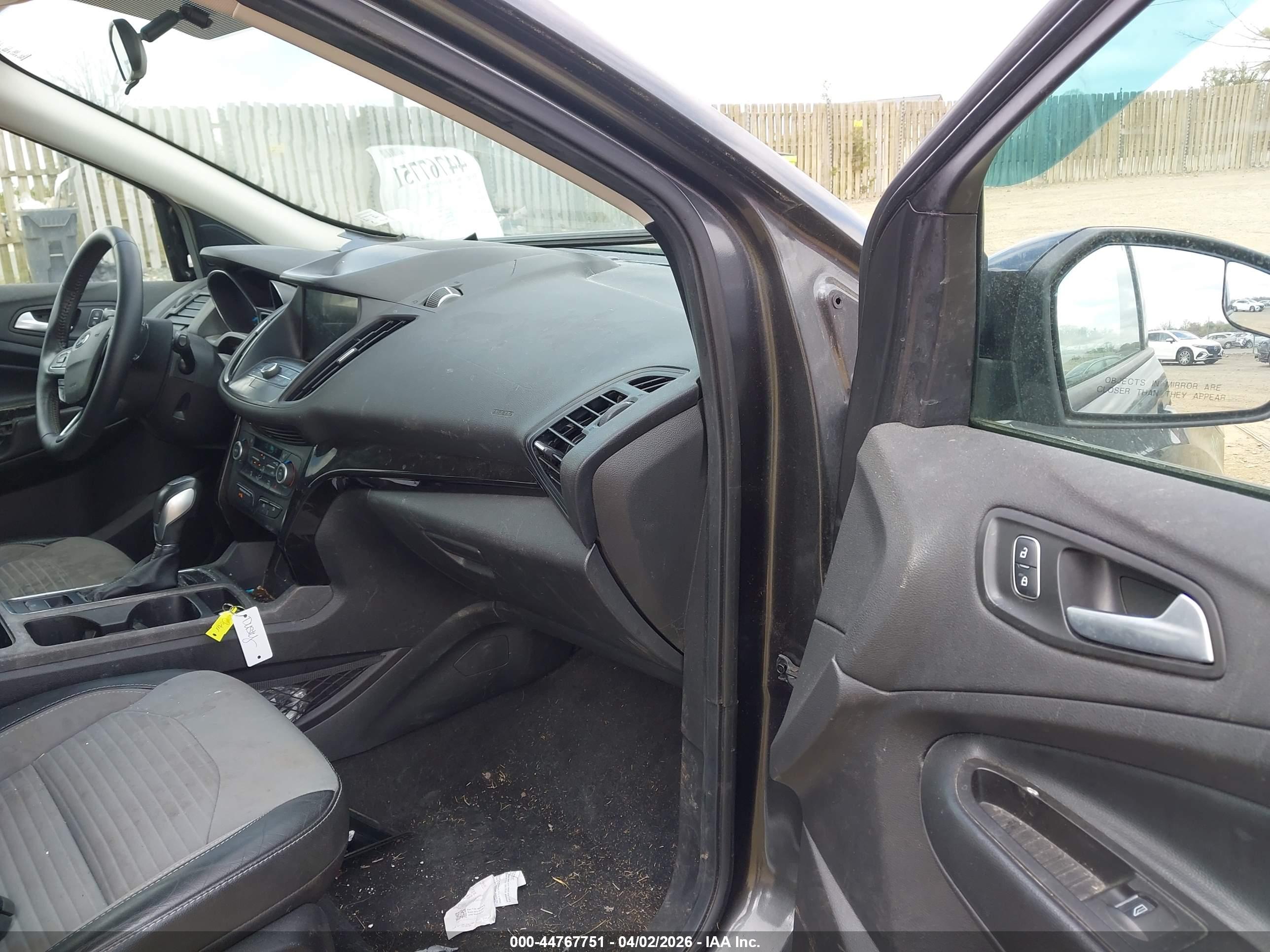 FORD ESCAPE image 5